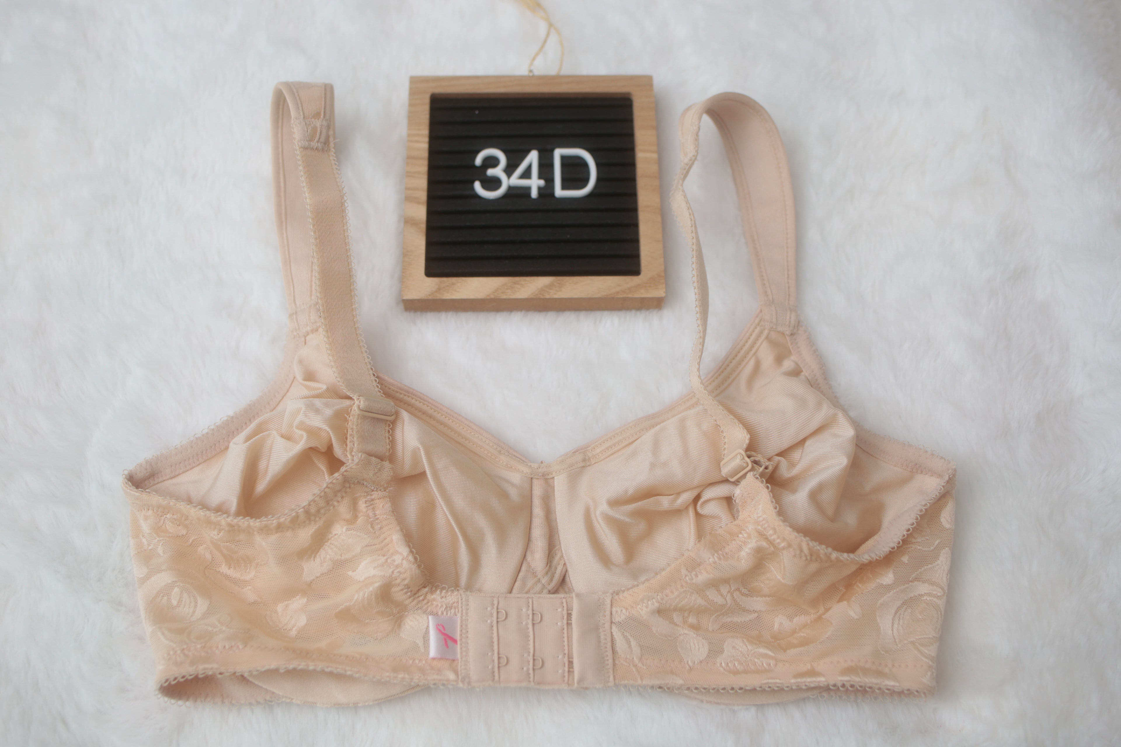 Wacoal 34D Awareness 85567 Underwire Full Coverage Lined Bra Nude Beige Floral