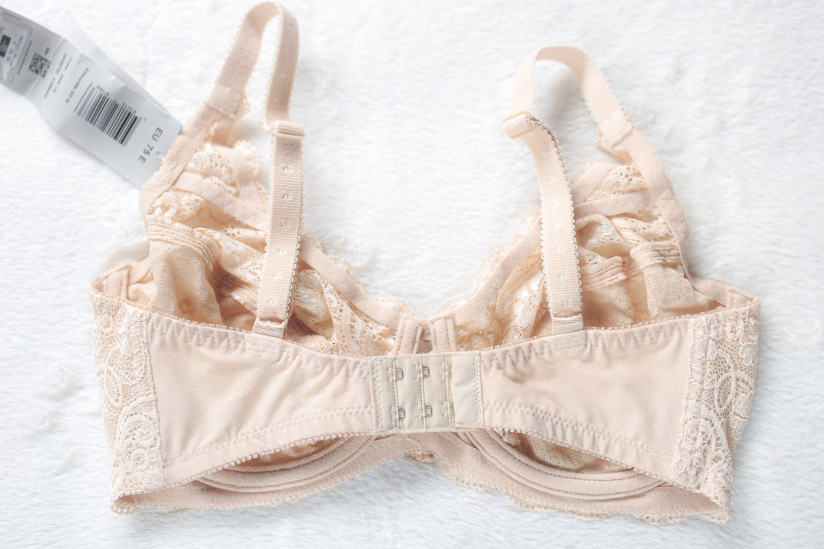 Triumph Amourette Unlined Stretch Lace Underwire Bra Beige 34DD NEW