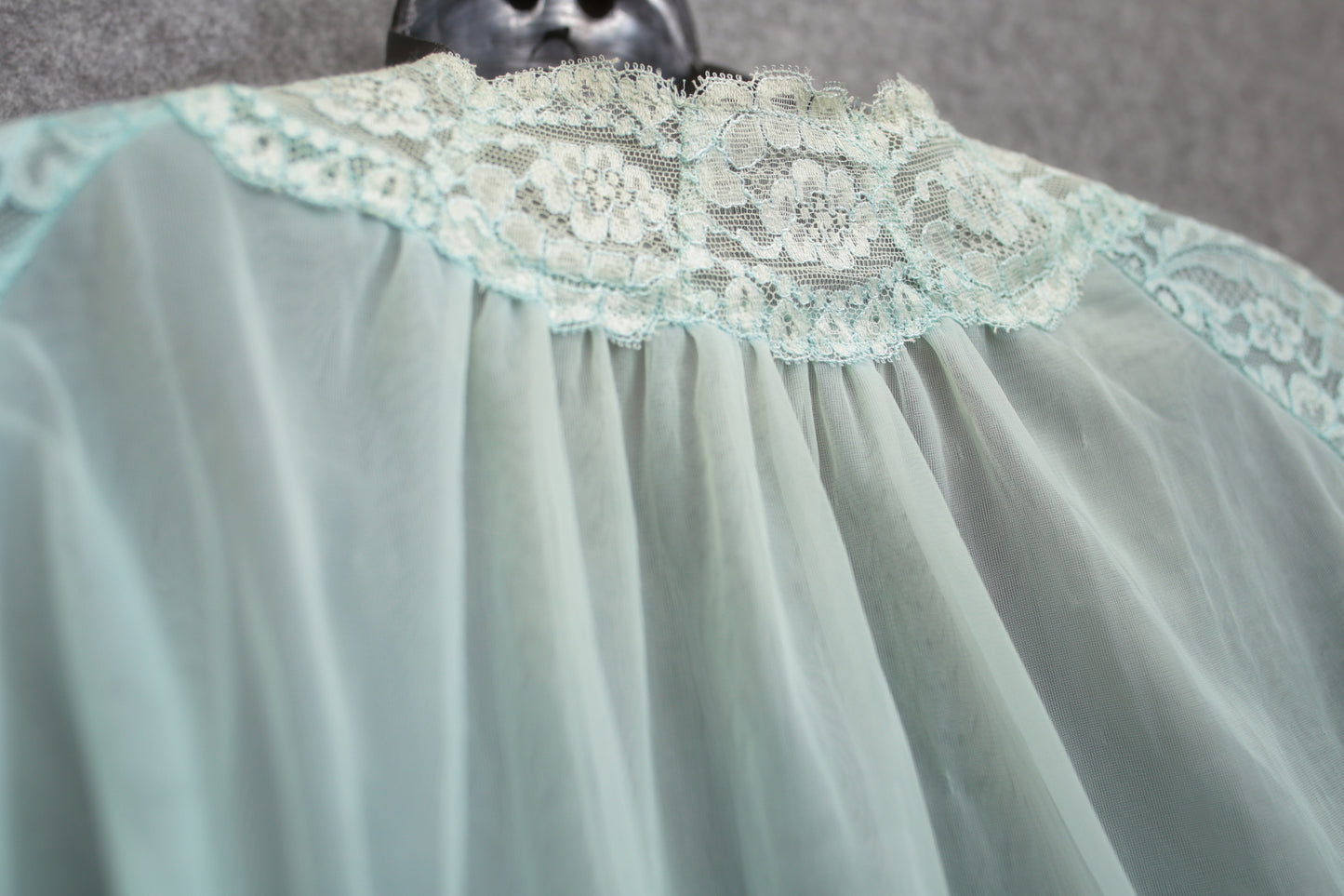 Vanity Fair Vintage 80s Blue Sheer Tulle Lace Nightgown Lingerie: Size 36 / Large