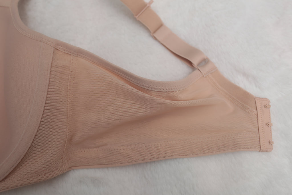 Torrid Active 40D Underwire Sports Bra Nude NEW