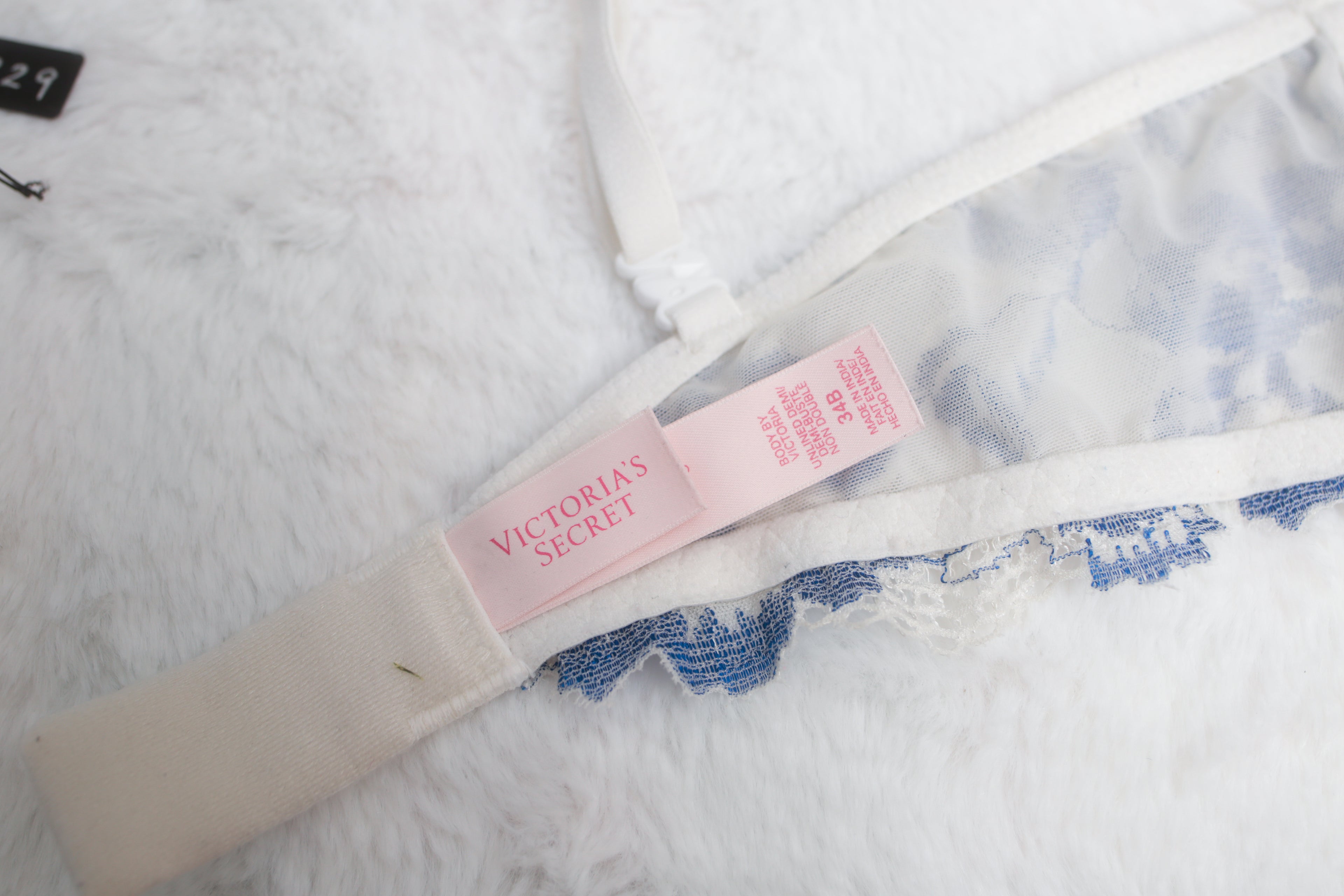 Victoria's Secret 34B Body by Victoria Unlined Demi Underwire Bra Blue White