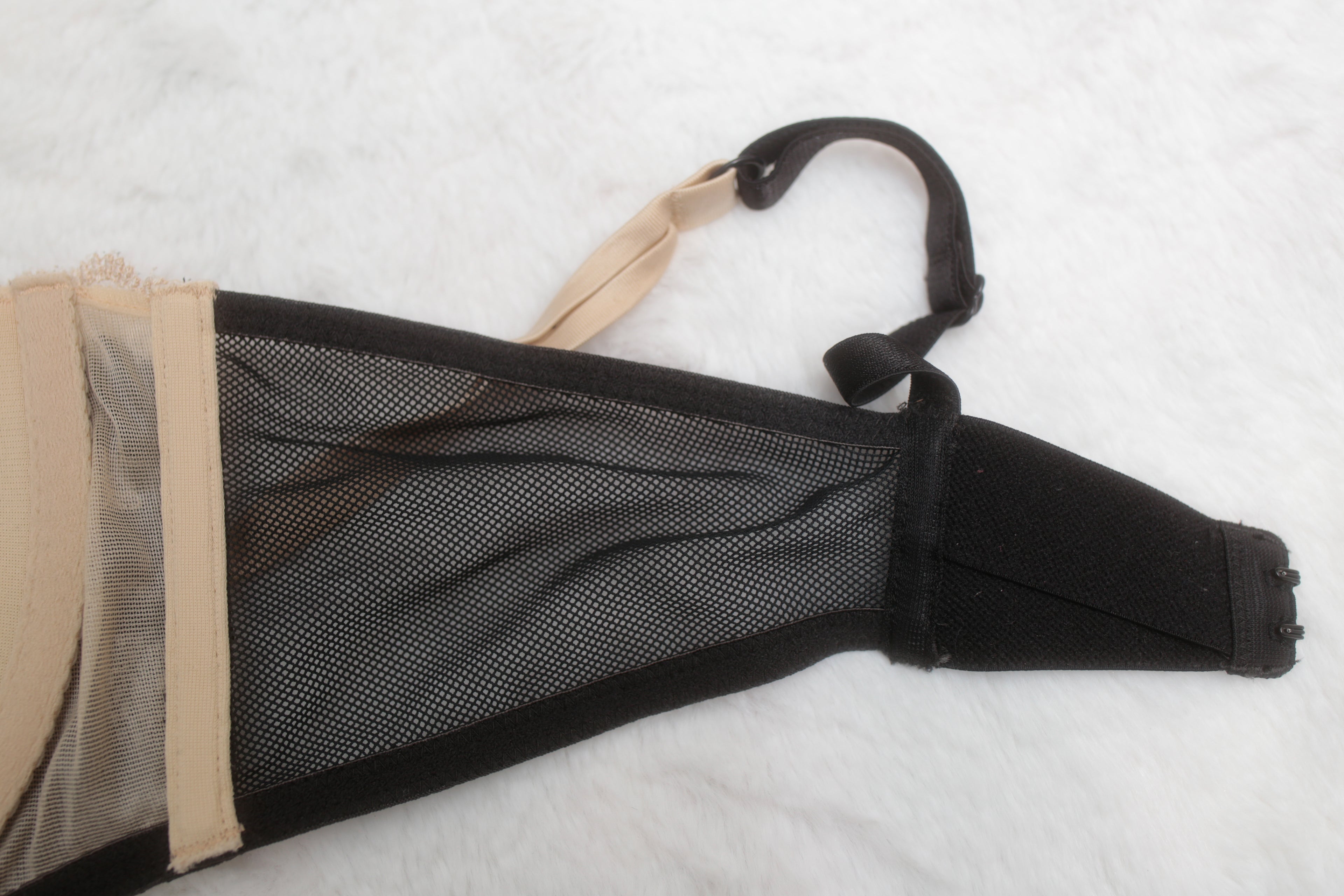 Victoria's Secret 38D Vintage Demi-cup Balconette Bra Beige and Black Beaded Lace