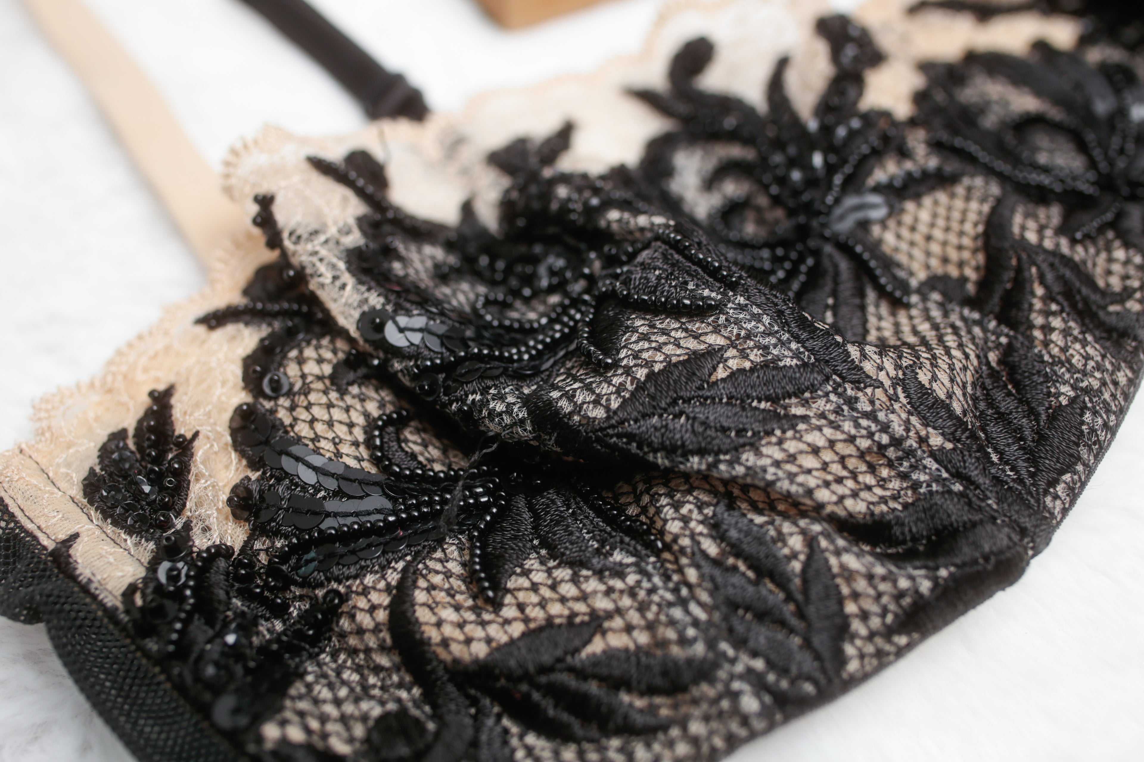 Victoria's Secret 38D Vintage Demi-cup Balconette Bra Beige and Black Beaded Lace