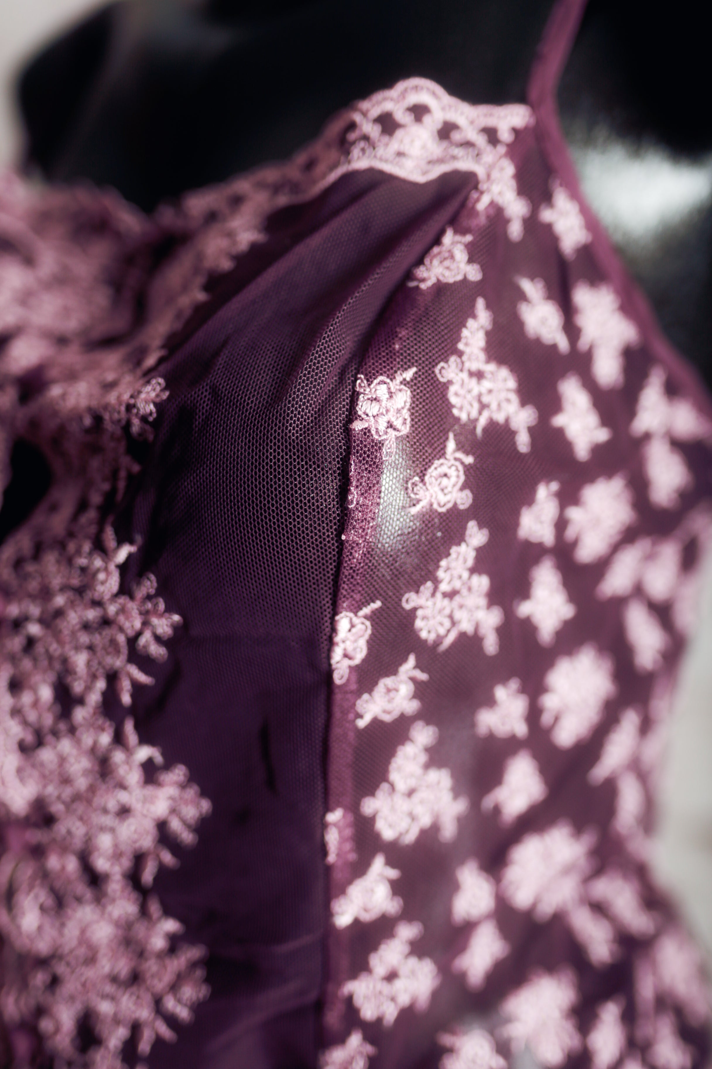 Victoria's Secret Vintage Button Front Boho Floral Embroidered Sheer Mesh Babydoll Chemise Medium