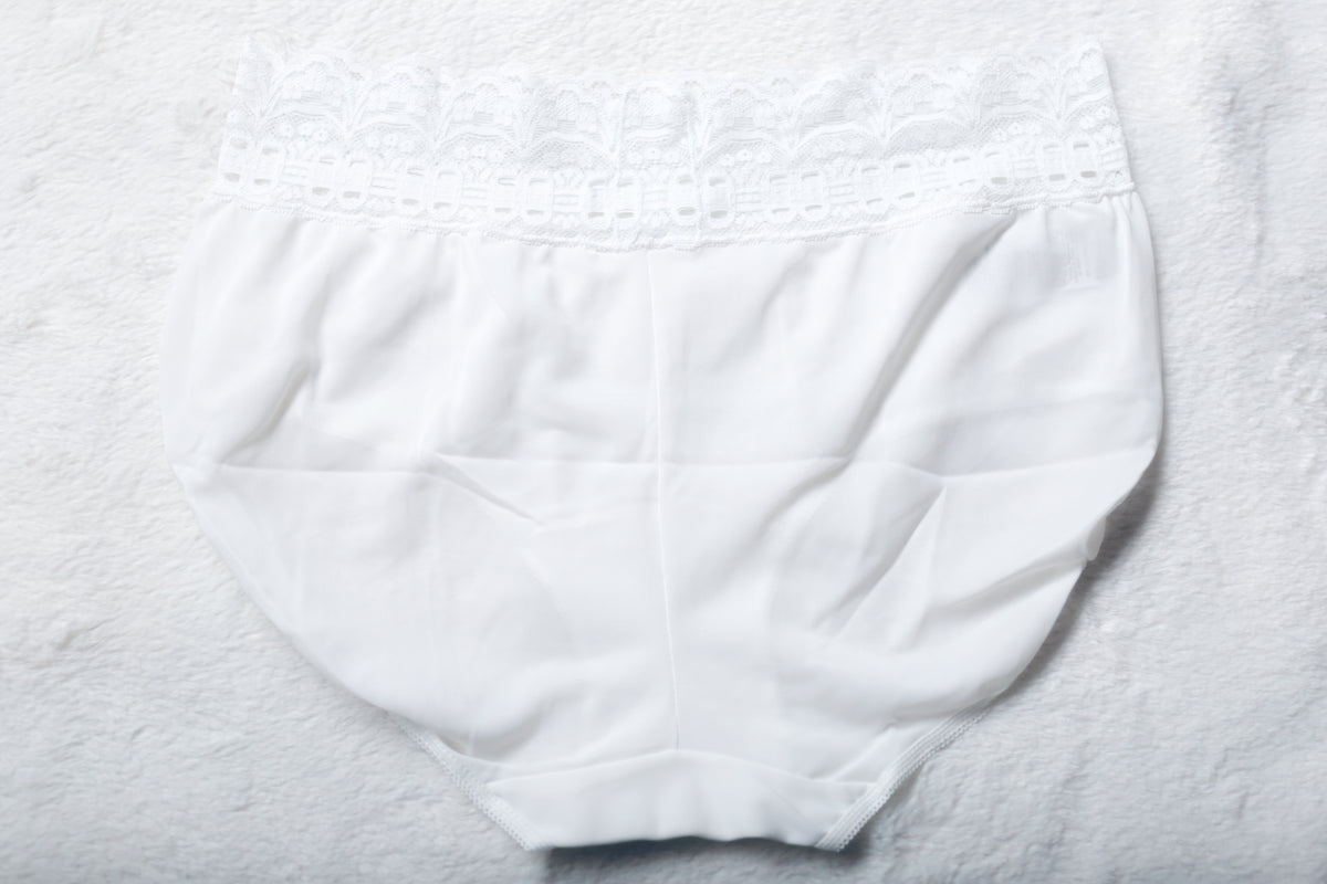 Olga 913 Secret Scoop Hugs High Rise Full Back Briefs Panty 6 Medium White NEW