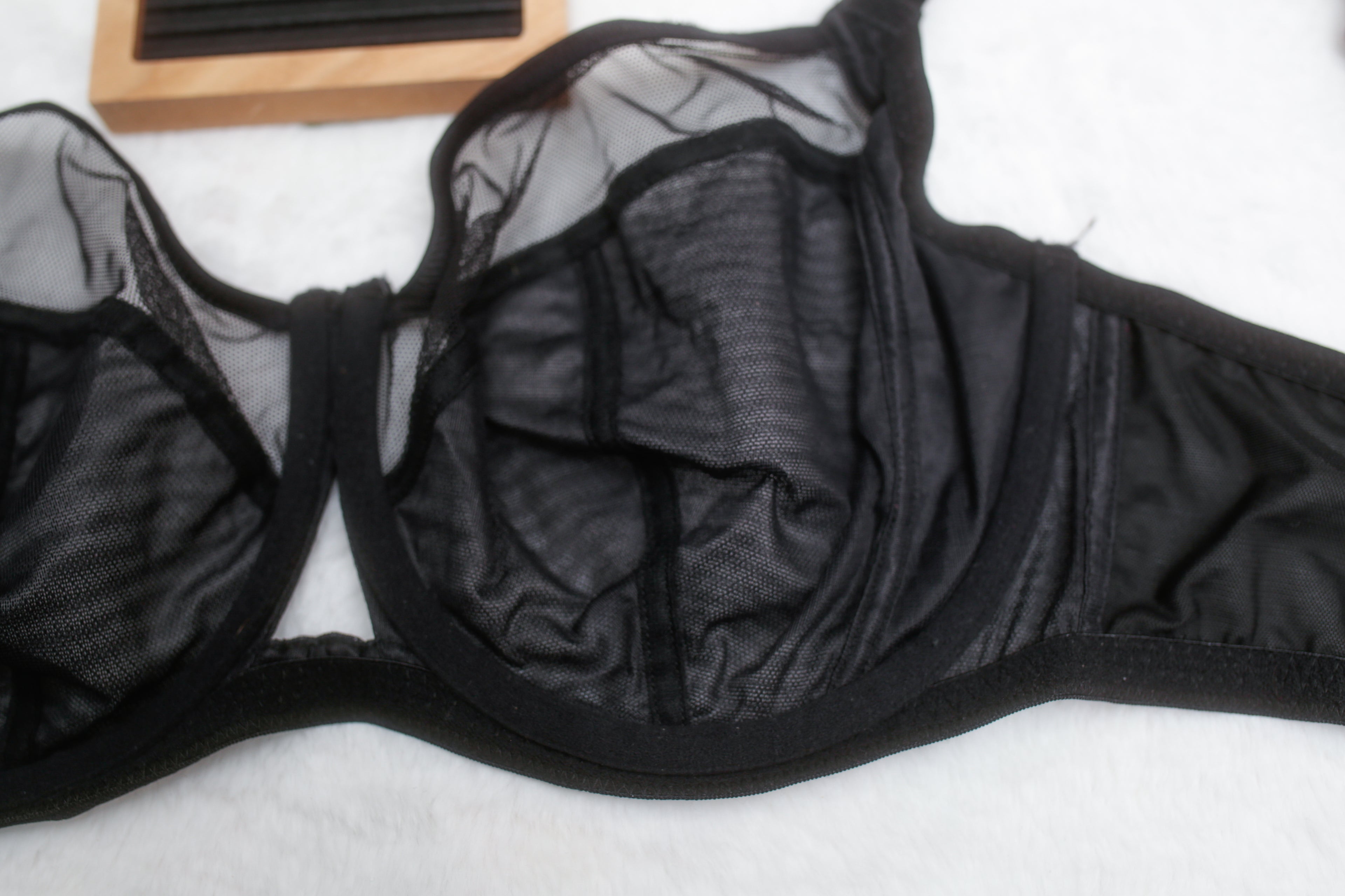 Curvy Kate 34H Victory Balcony Unlined Seamed Lace Underwire Bra