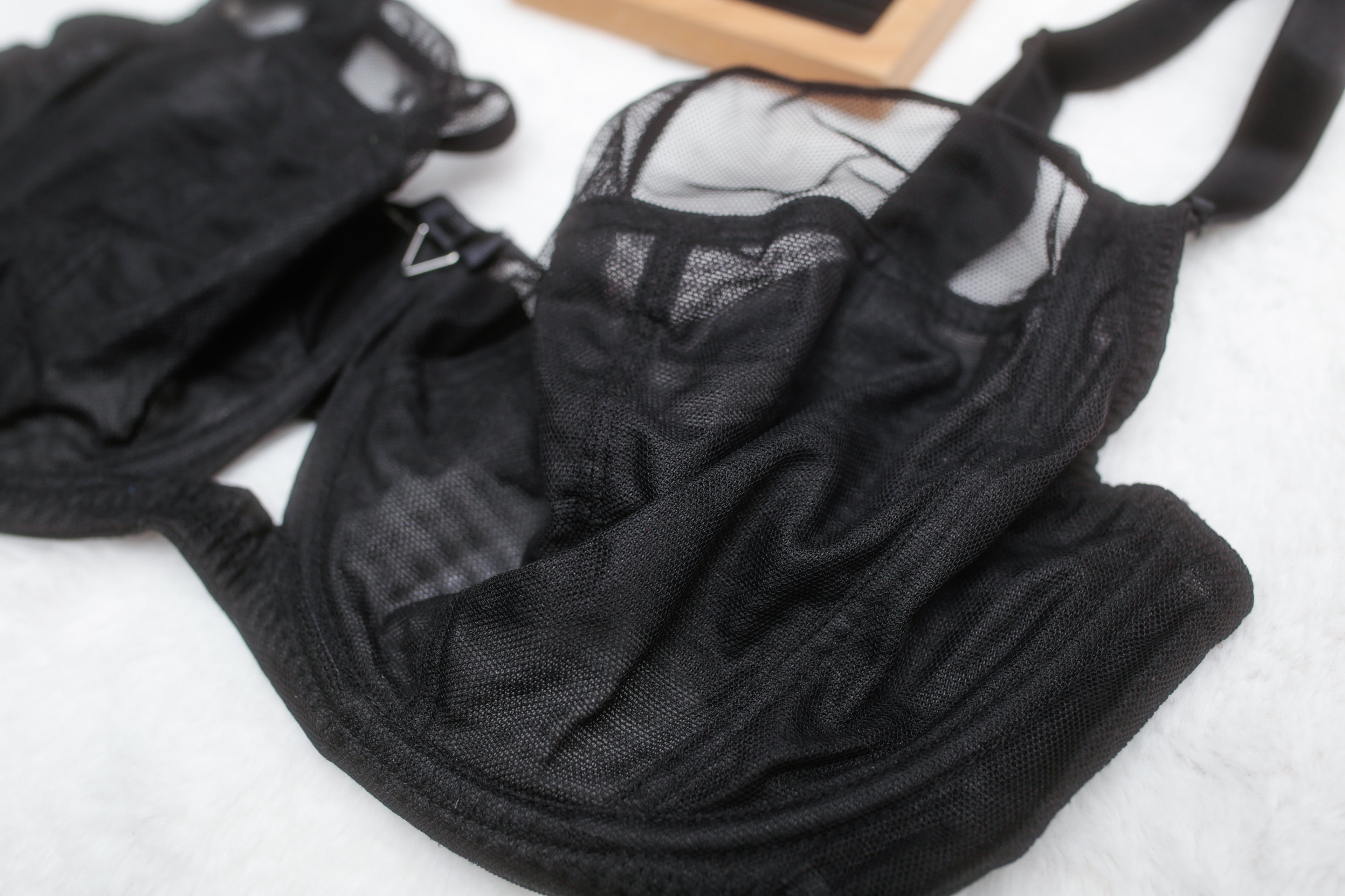 Curvy Kate 34H Victory Balcony Unlined Seamed Lace Underwire Bra