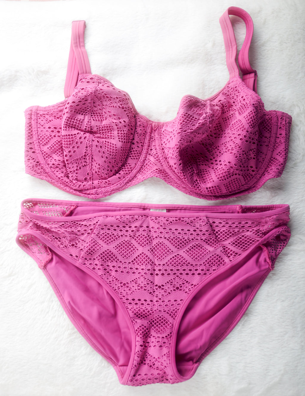 Freya US 32L UK 32HH Sundance Sweetheart Swim Bikini Top and Hipster Bottom Swimsuit SetUnderwire Pink