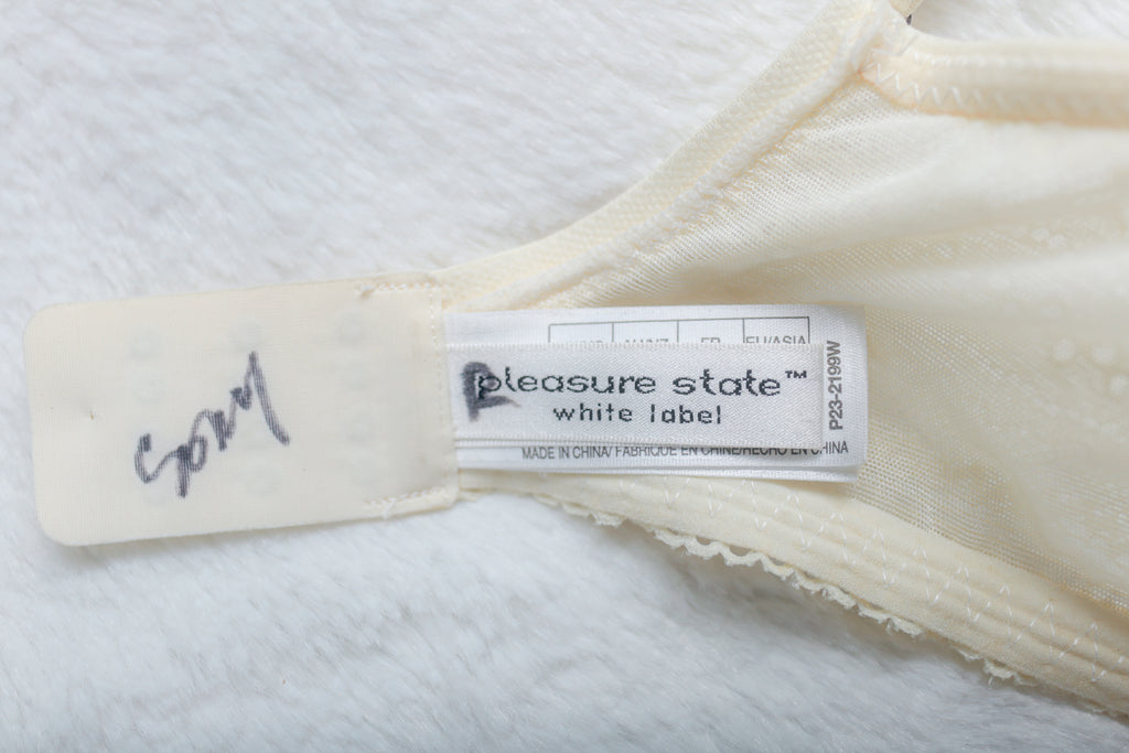 Pleasure State Padded Lace Demi T-shirt Bra White 32D NEW