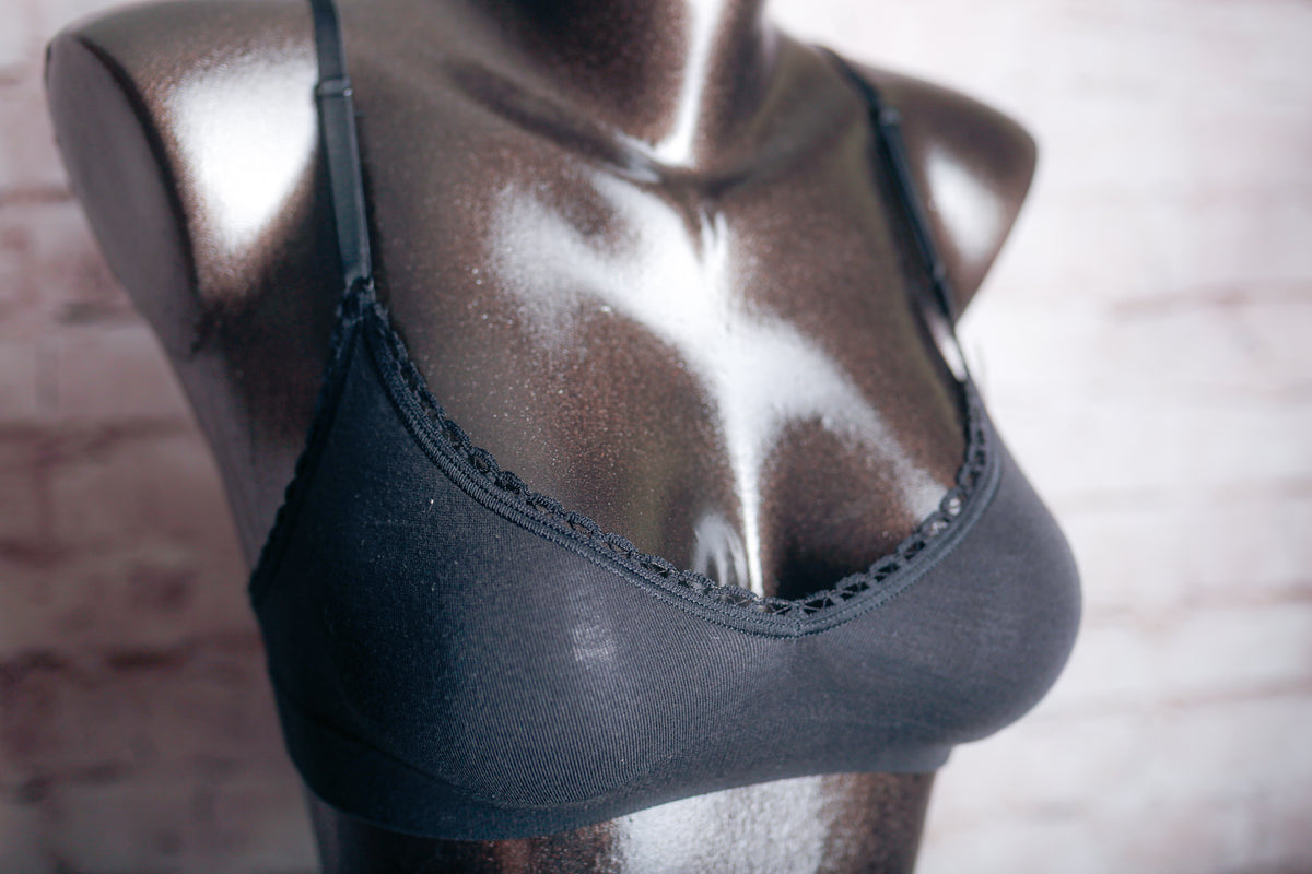 Wacoal B-Smooth Seamless Wireless Bralette 835140 32 Small NEW