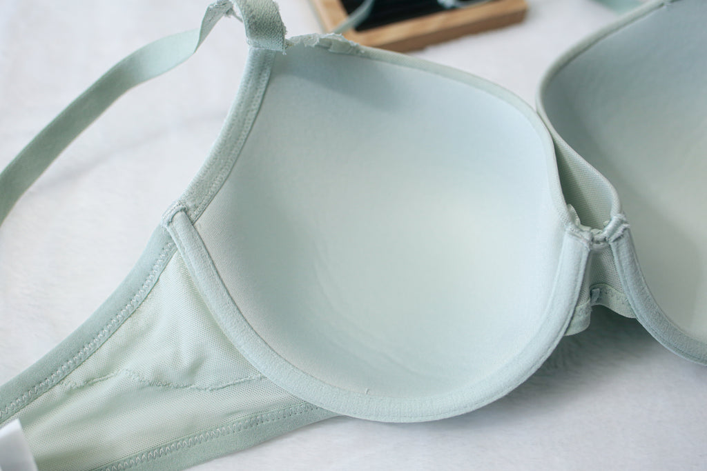 Hunkemoller 34DD Lace Padded Underwire Molded Bra Light Blue