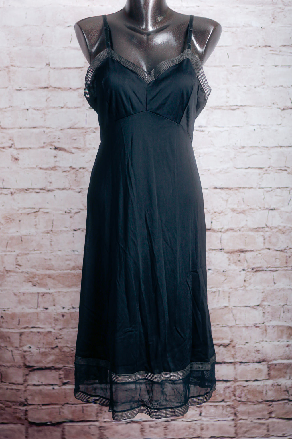 Van Raalte Petalskin Vintage Flapper Mid-Century Satin Full Slip Gown Medium 38 Black NEW
