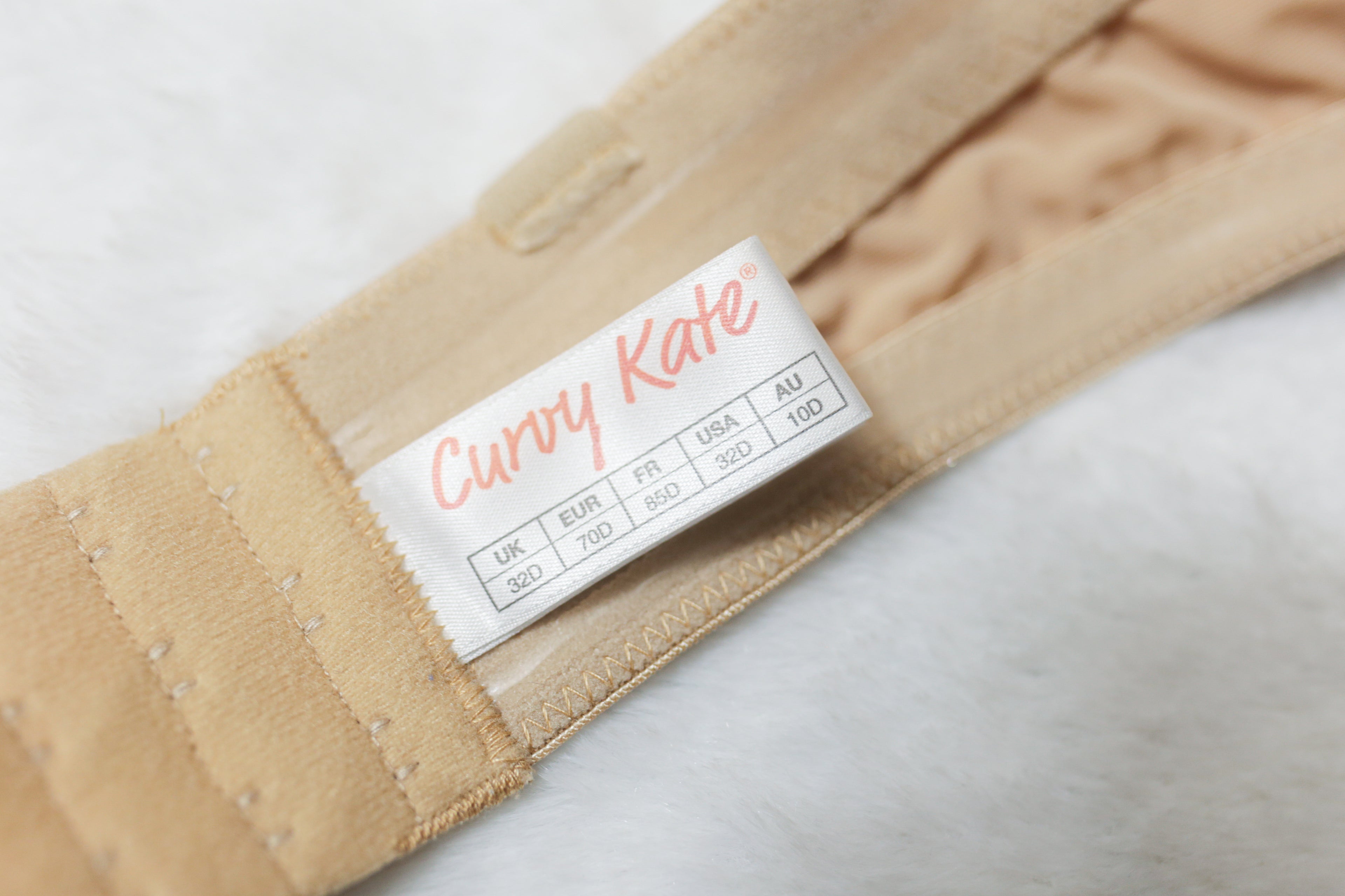 Curvy Kate 32D Luxe Lined Seamed Strapless Underwire Bra Nude