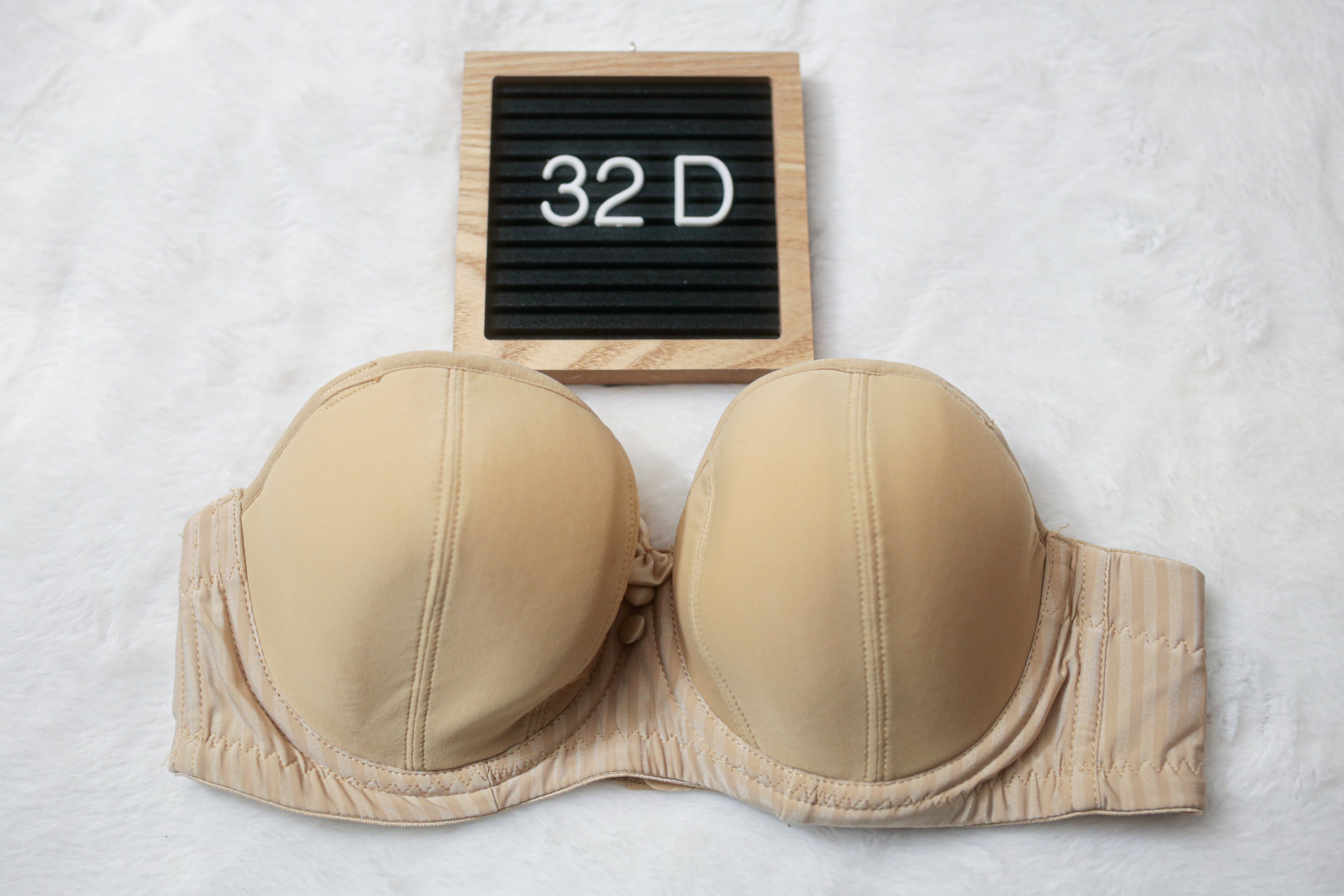 Curvy Kate 32D Luxe Lined Seamed Strapless Underwire Bra Nude