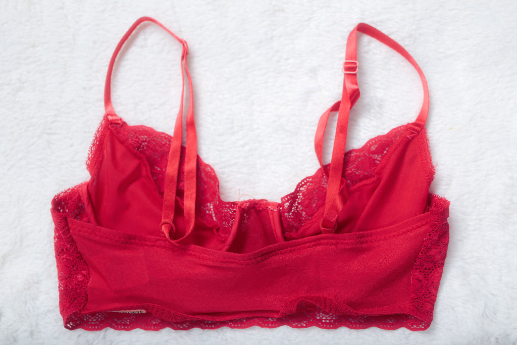 Shirley of Hollywood Vintage Underwire Lace Bralette Red Small