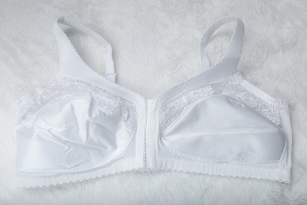 Glamorise 48C MagicLift Front-Closure Support Full Coverage Wireless Bra White 1200