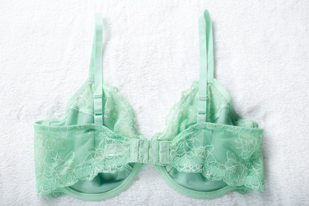 Wacoal Classic Floral Lace 851127 Unlined Full Coverage Underwire Bra Green 38D