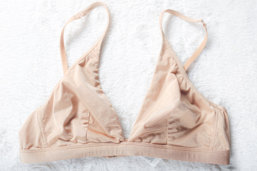 CK One Unlined Seamless Plunge Wireless Bralette Bra Beige Medium