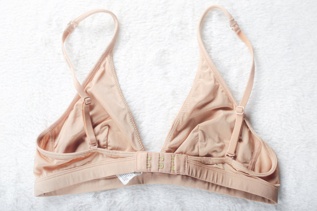 CK One Unlined Seamless Plunge Wireless Bralette Bra Beige Medium