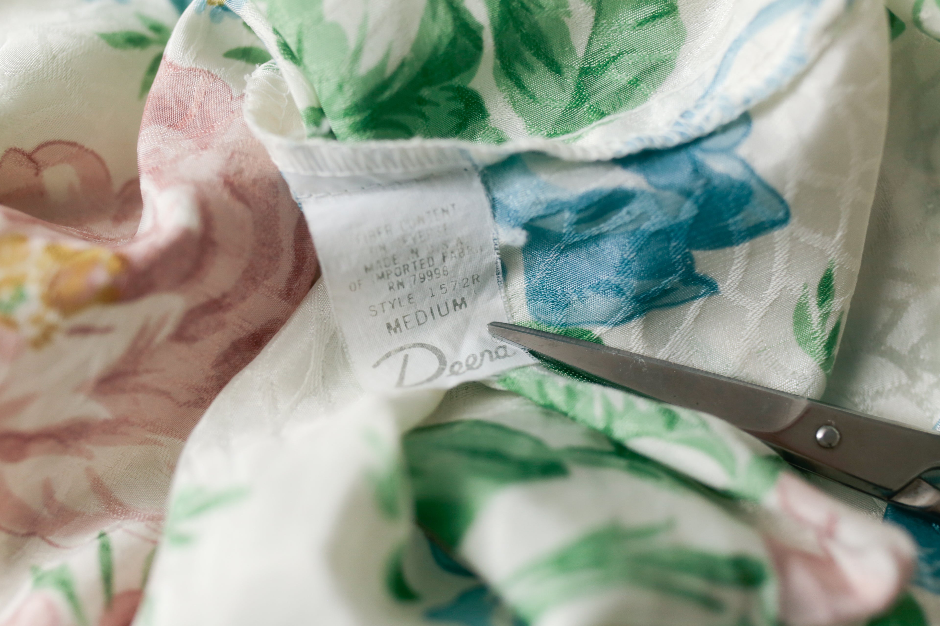 Deena 80s Vintage Floral Lace Sleep Shirt Nightie Medium