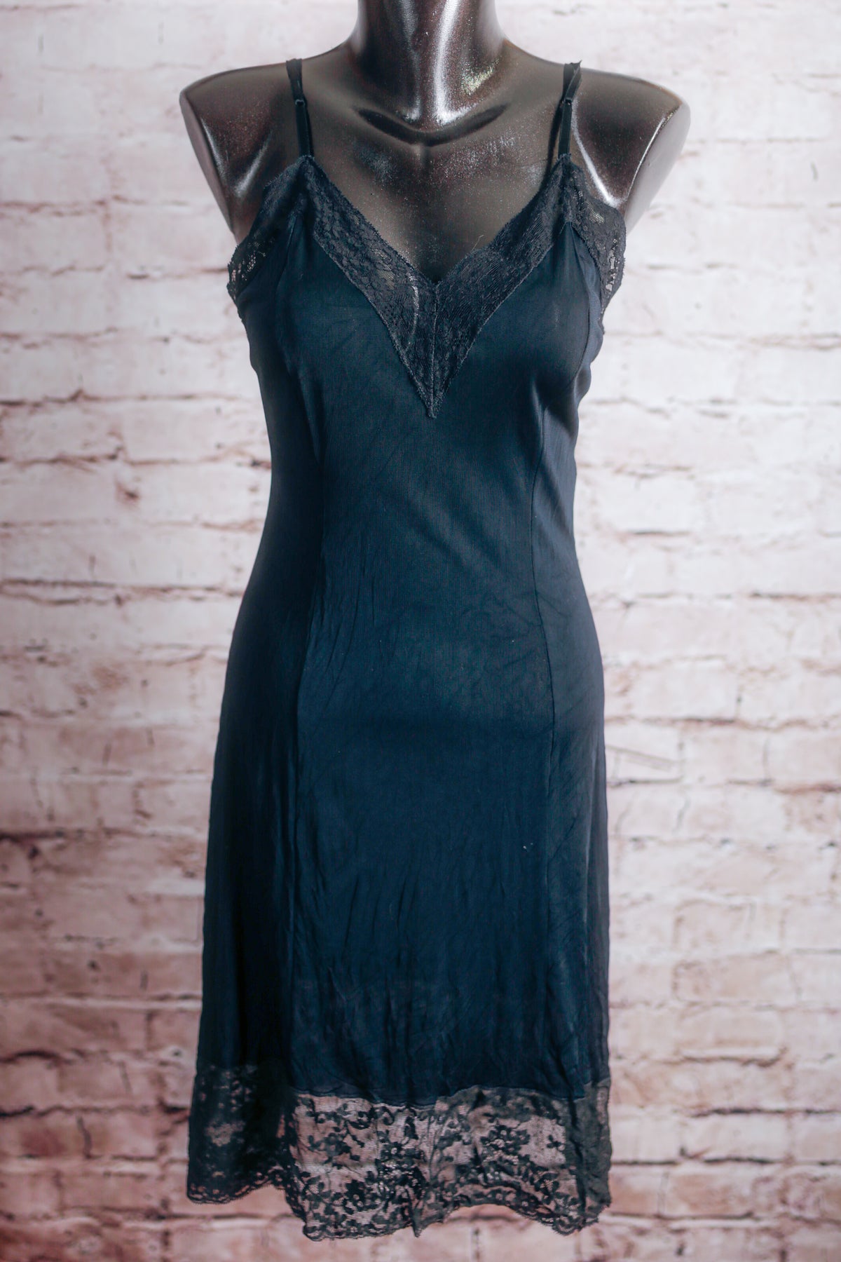Vanity Fair Radia Vintage 1930s Flapper Satin Full Slip Dress Black Medium 38