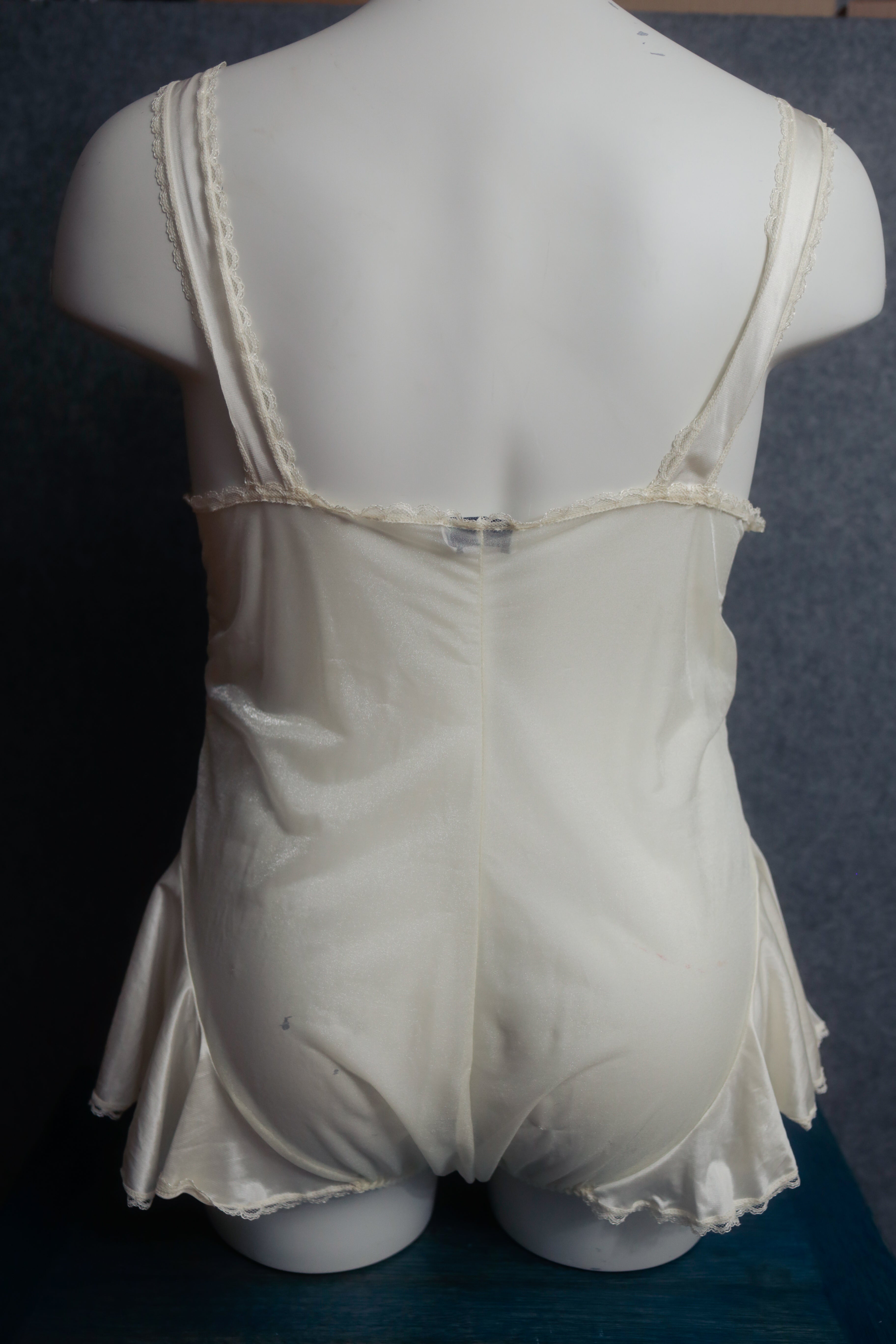 Delta Burke Vintage Teddy and Shawl Lingerie Set 80s High-waist Ivory Sheer Lace Large