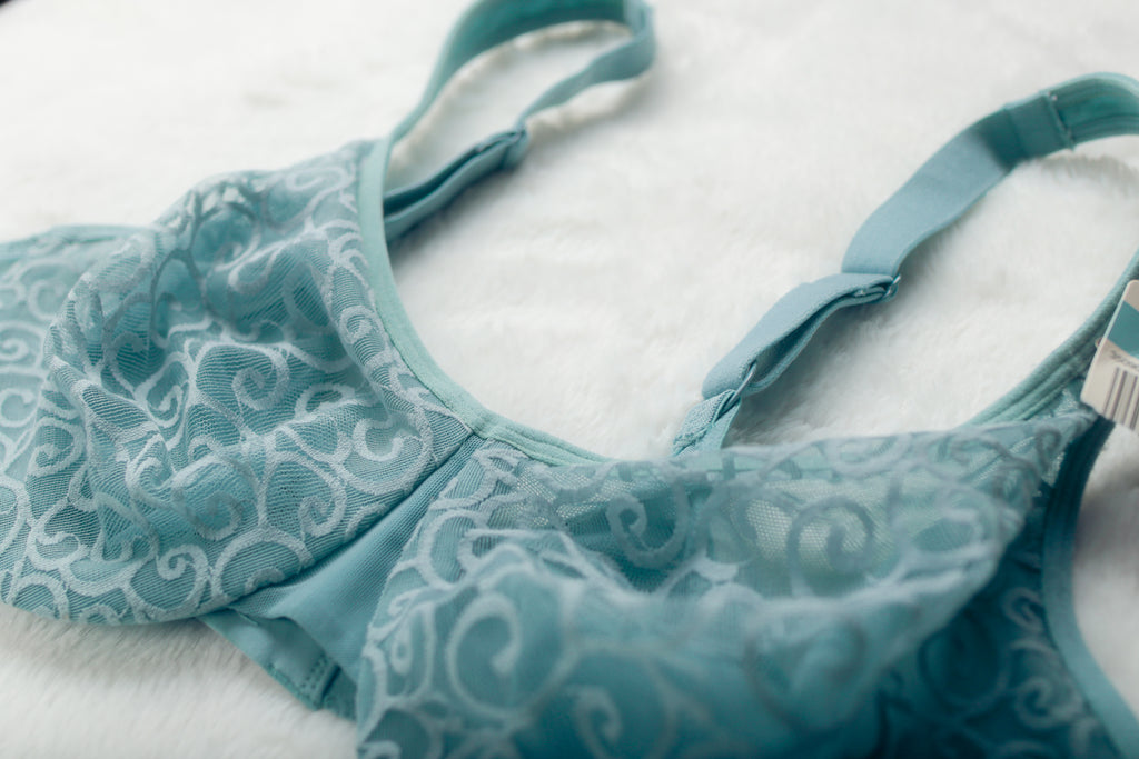 Olga Vintage Silky Smooth 40C Unlined Semi-sheer Lace Mesh Bra Blue 35090 NEW