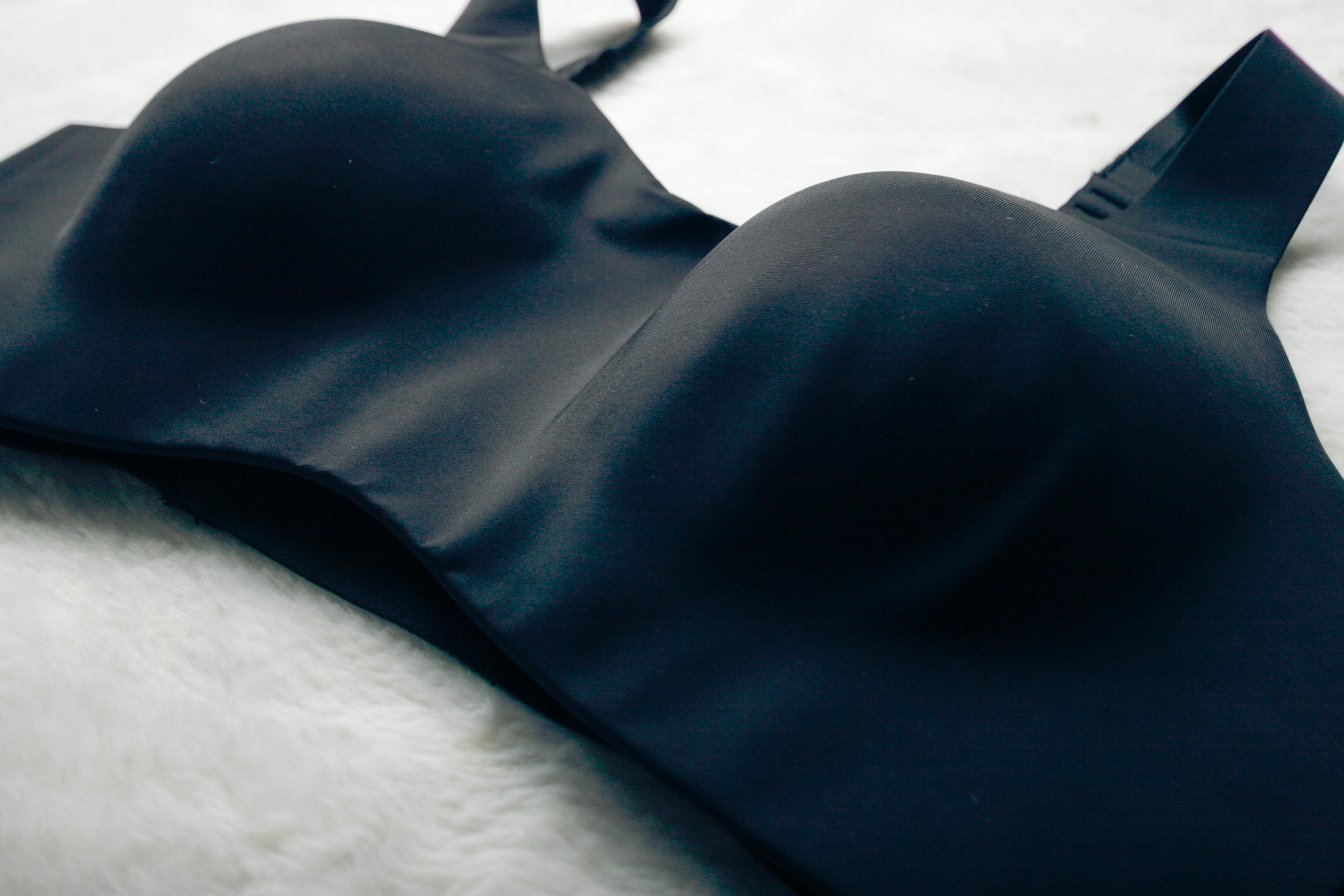 Knix 6 32DD 34DD 32DDD 32E Catalyst Seamless Wireless Contour Sports Bra Black