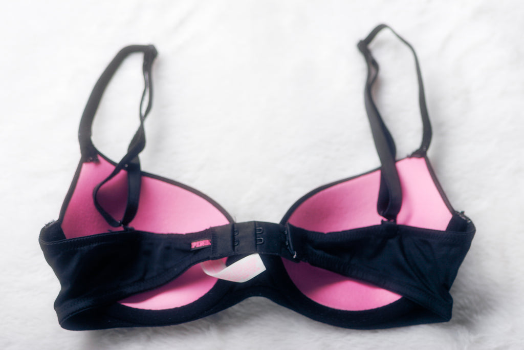 Pink by Victoria's Secret 32A Wear Everywhere Lightly Lined T-shirt Bra Black