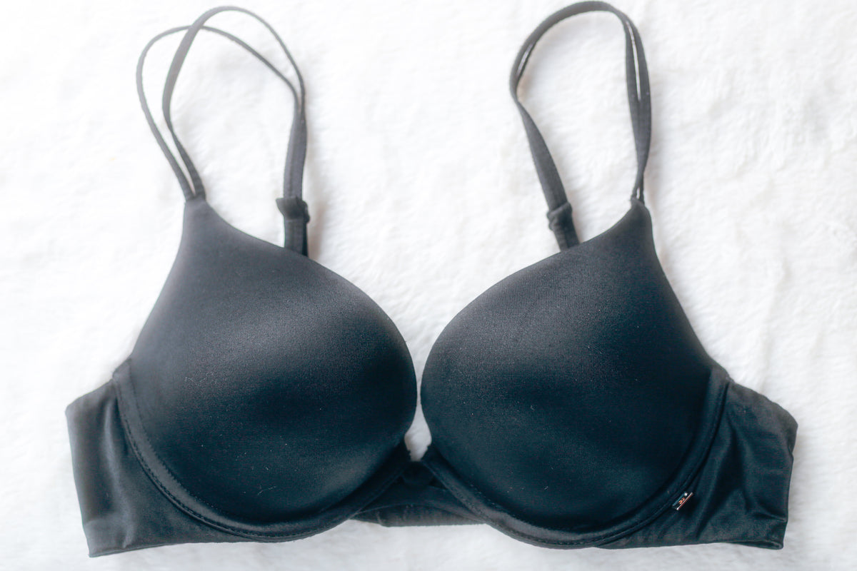 Victoria's Secret Very Sexy Padded Push-up Bra Black 32B