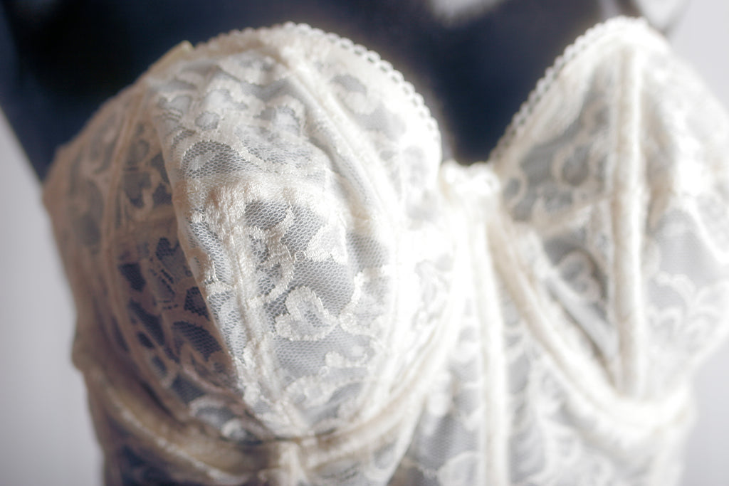 Goddess 34D Unlined Bustier Corset Low Back Boned Bra White