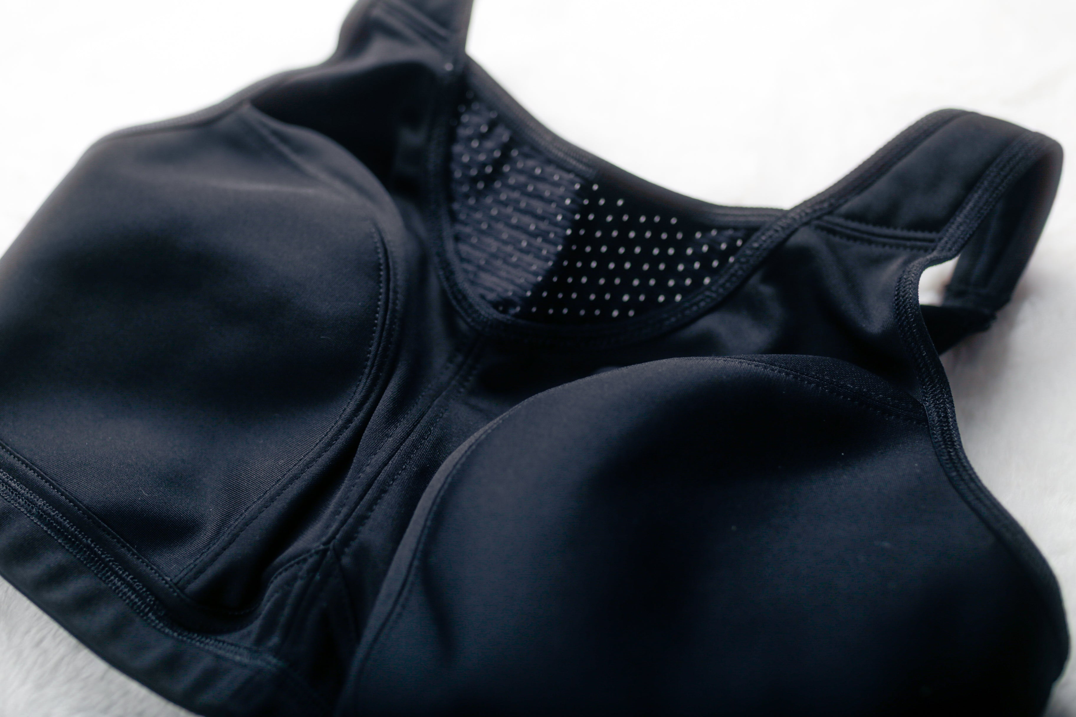 Glamorise US 34F UK 34E No Bounce Camisole Elite Wireless Sports Bra Black 1067