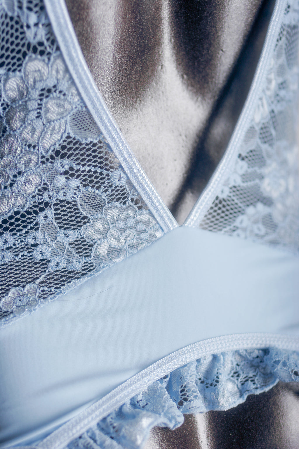 Sheer Lace Babydoll Chemise Lingerie with Suspender Straps Medium Light Blue NEW