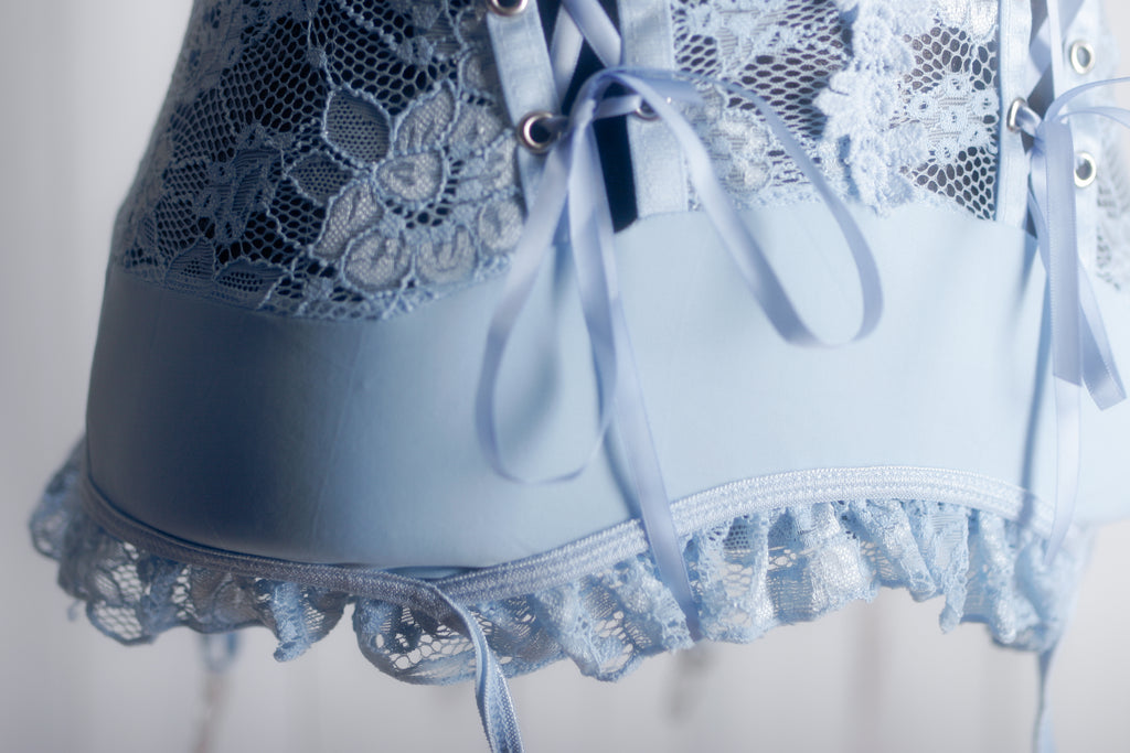 Sheer Lace Babydoll Chemise Lingerie with Suspender Straps Medium Light Blue NEW