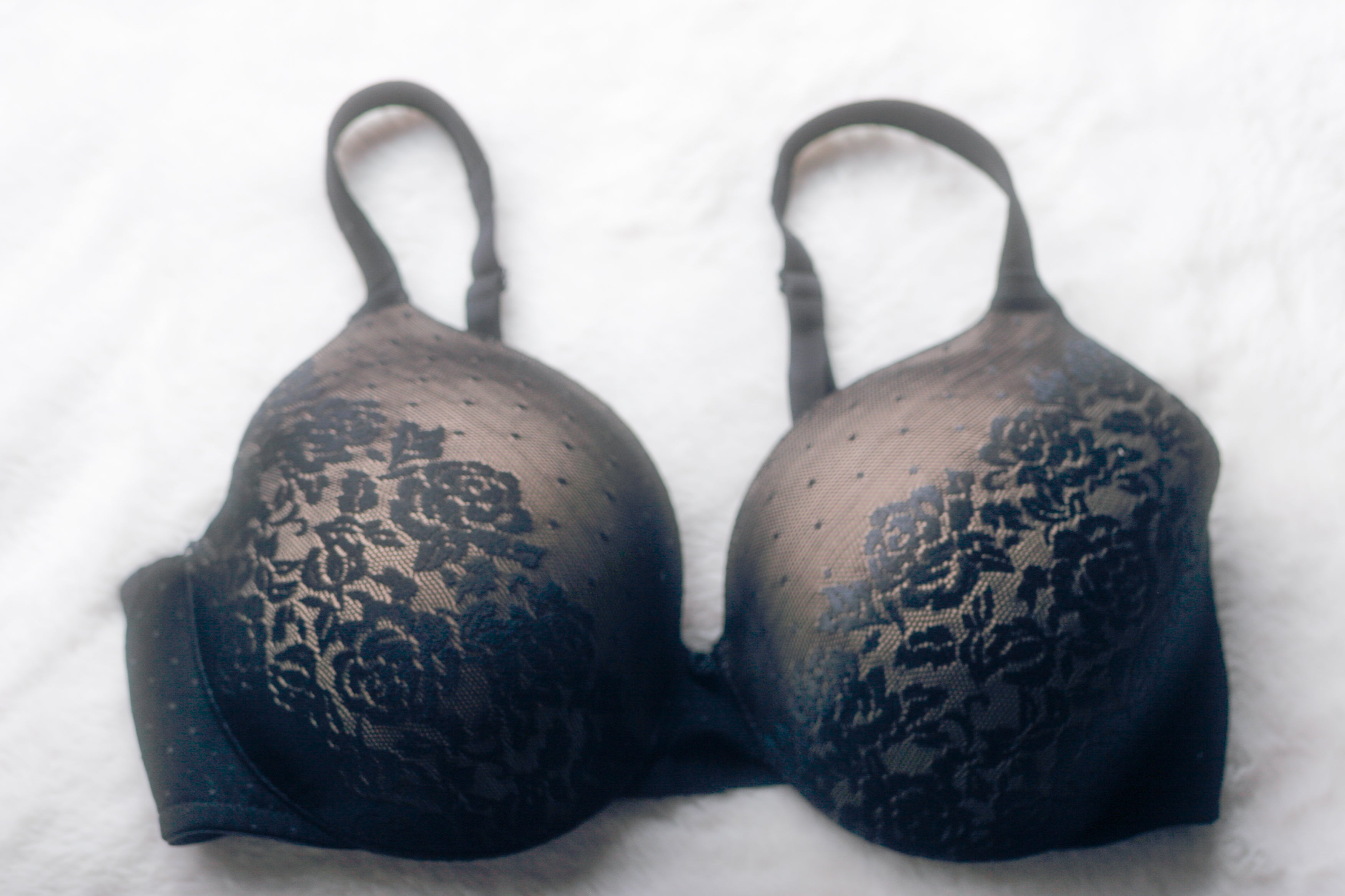 Soma 34DD Stunning Support No Show Minimizer Full Coverage Underwire Bra Black