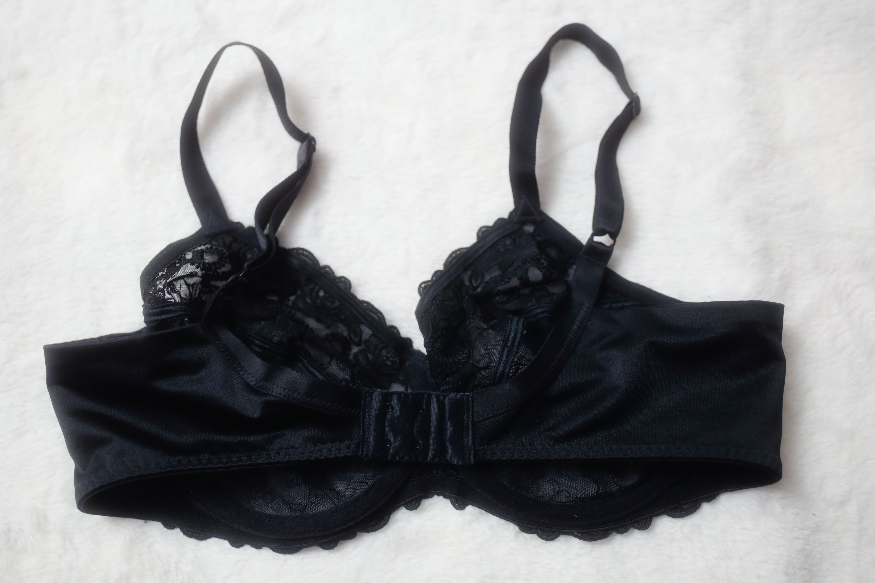 Wacoal 40C Renaissance Rose 85720 Unlined Lace Underwire Bra Black
