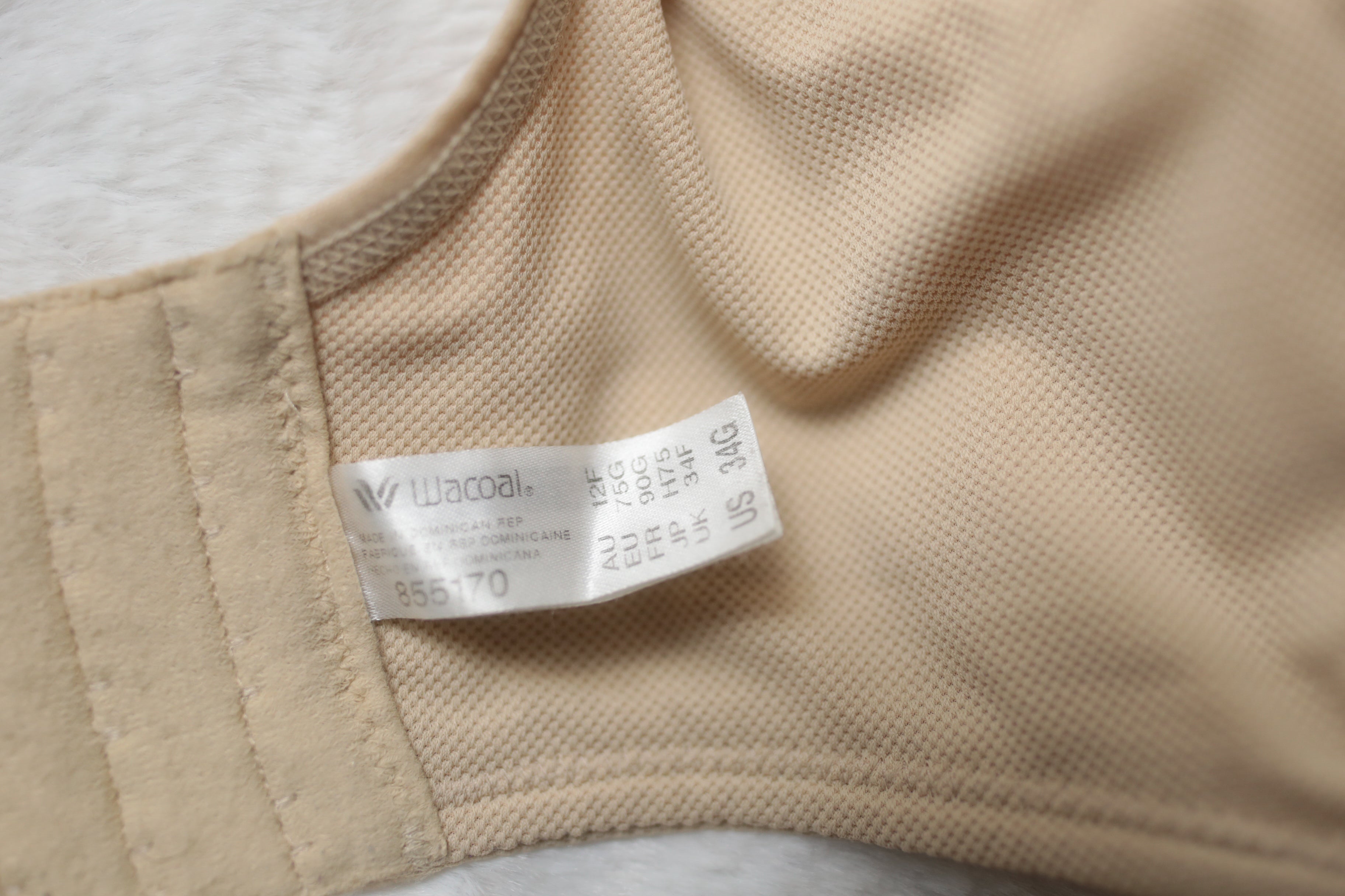 Wacoal 34G 34DDDD Sports Bra Simone Sport 855170 Underwire Beige