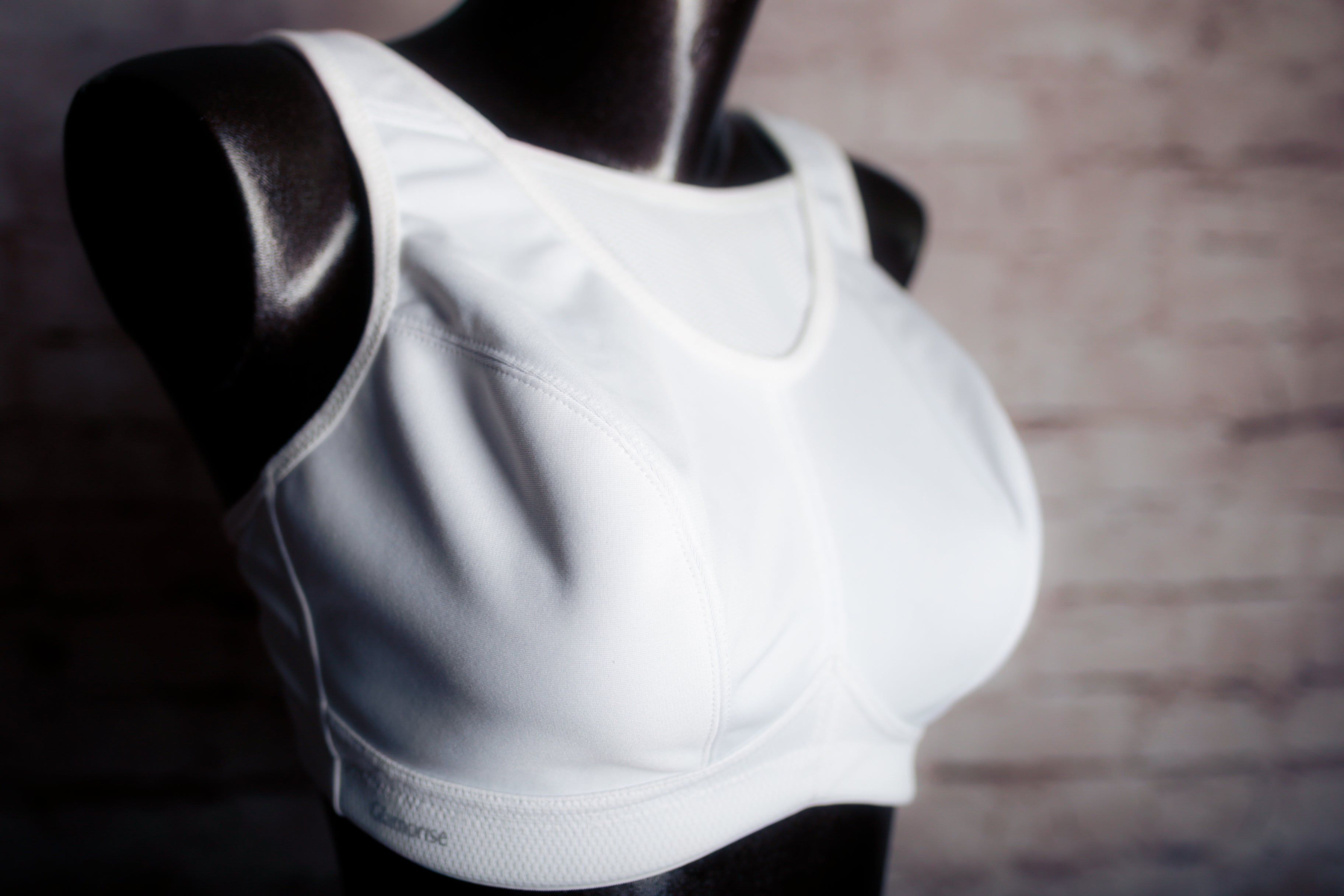 Glamorise 34F UK 34E No Bounce Camisole Wireless Sports Bra White 1066