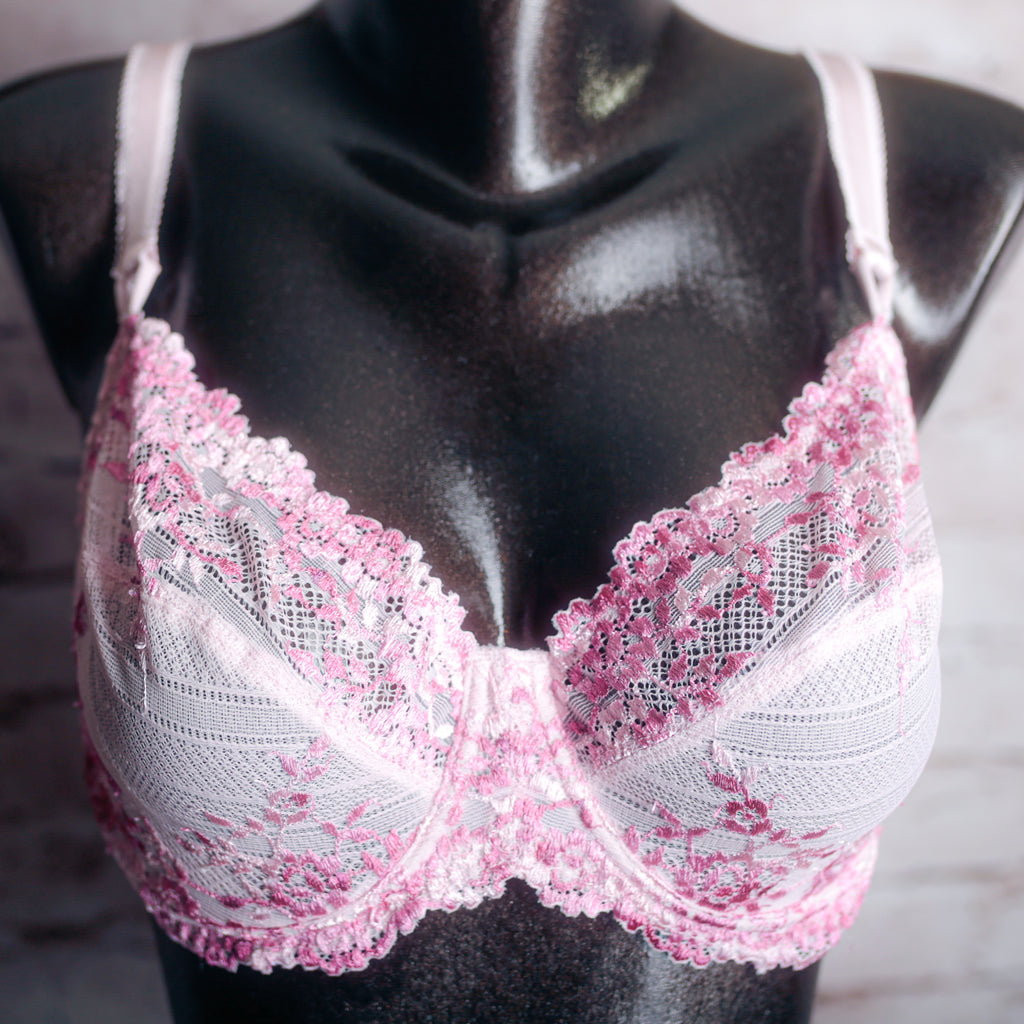 Wacoal Embrace Lace 65191 Unlined Embroidered Underwire Bra Pink 36D