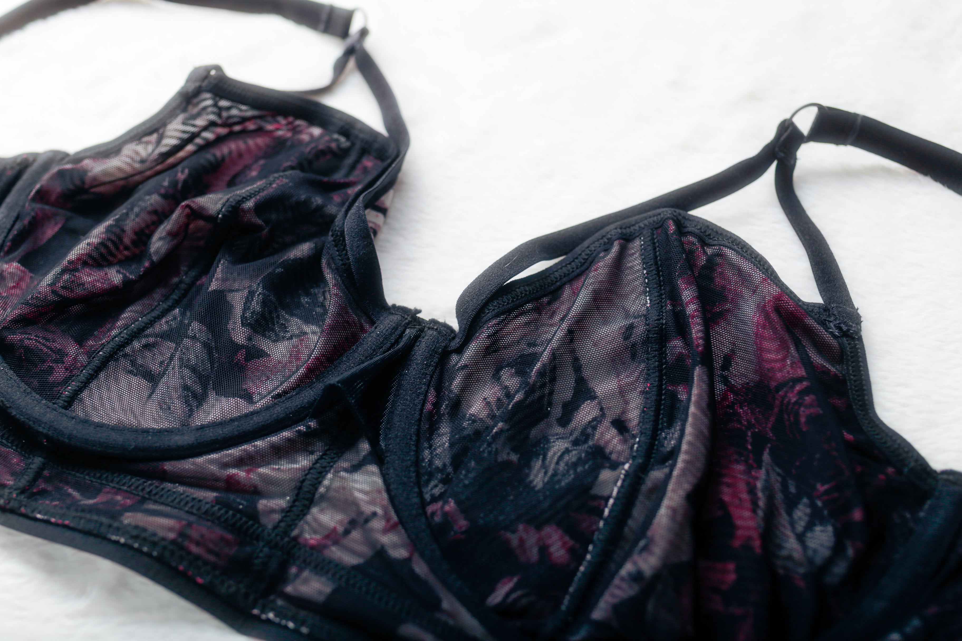 Torrid Curve 2 Longline Underwire Bra Floral Pink and Black