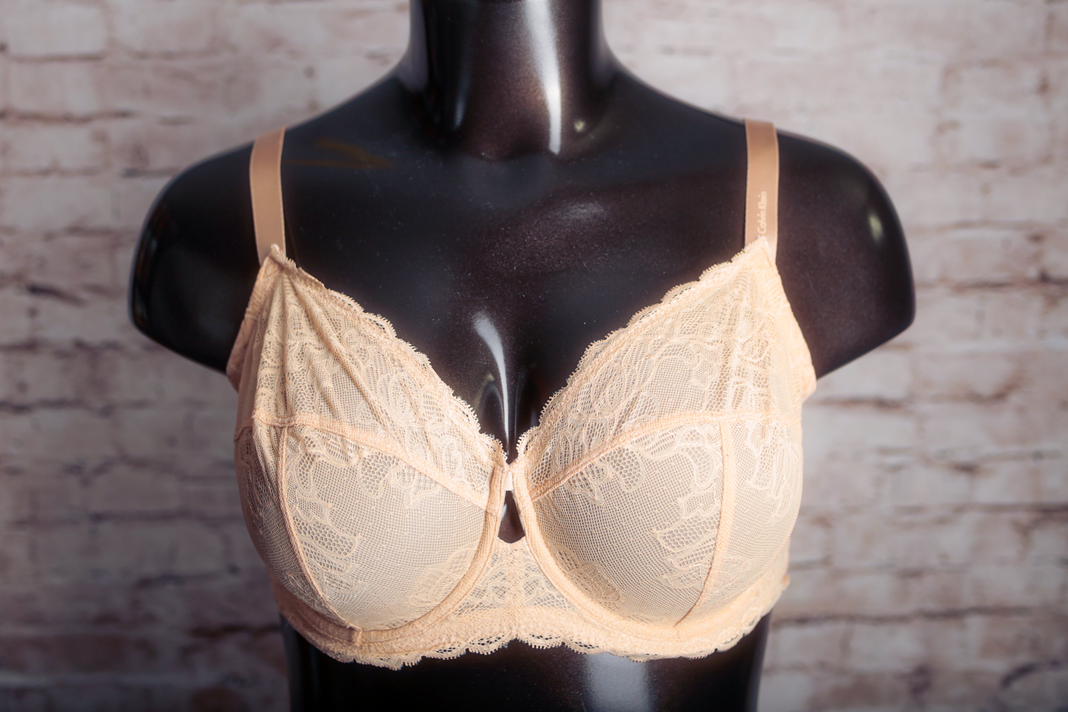 Calvin Klein 40DD Unlined Semi-sheer Lace Underwire Bra Beige