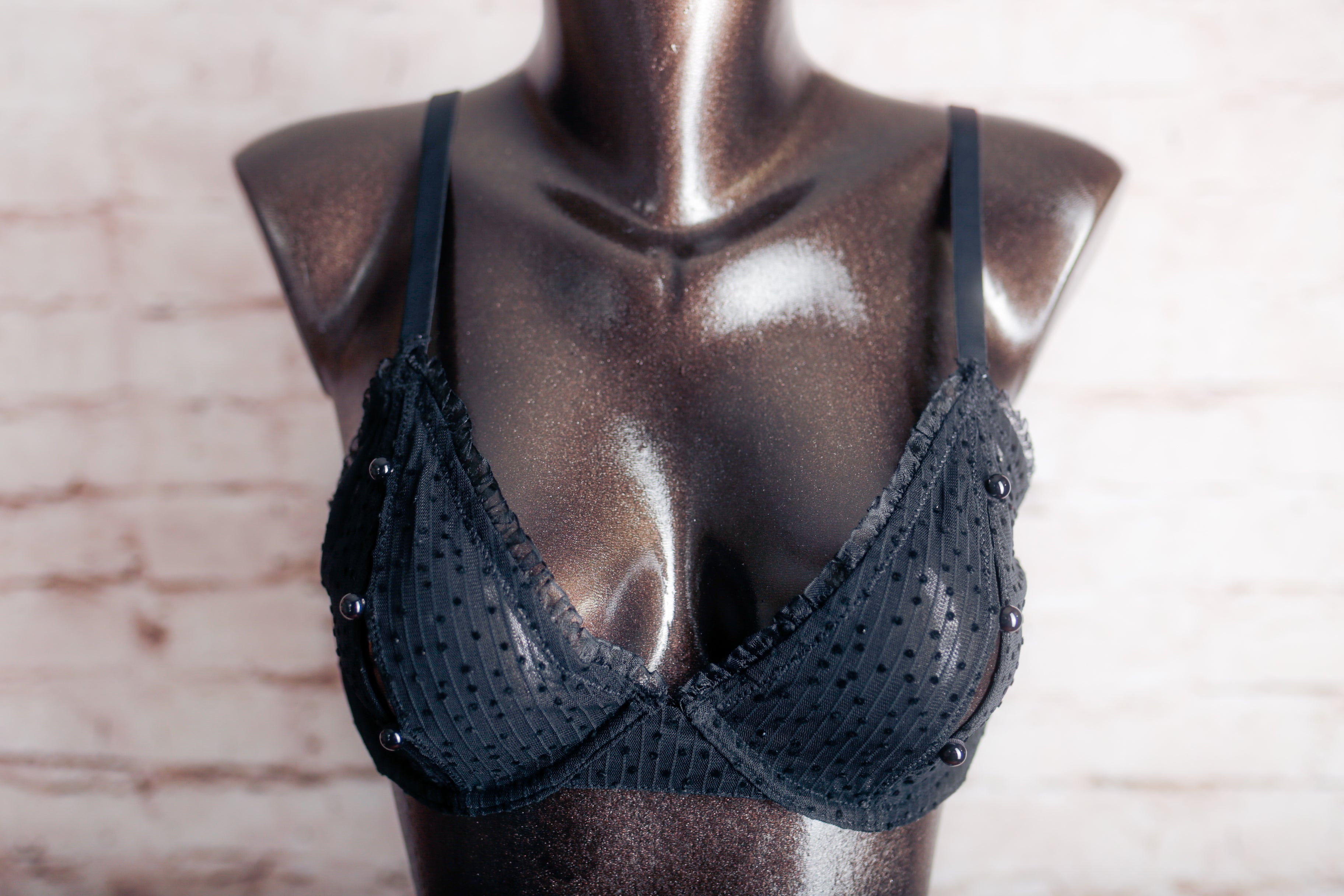 Savage X Fenty 34D Unlined Lace Open-cup Peek-a-boo Black Lace Sexy Bra