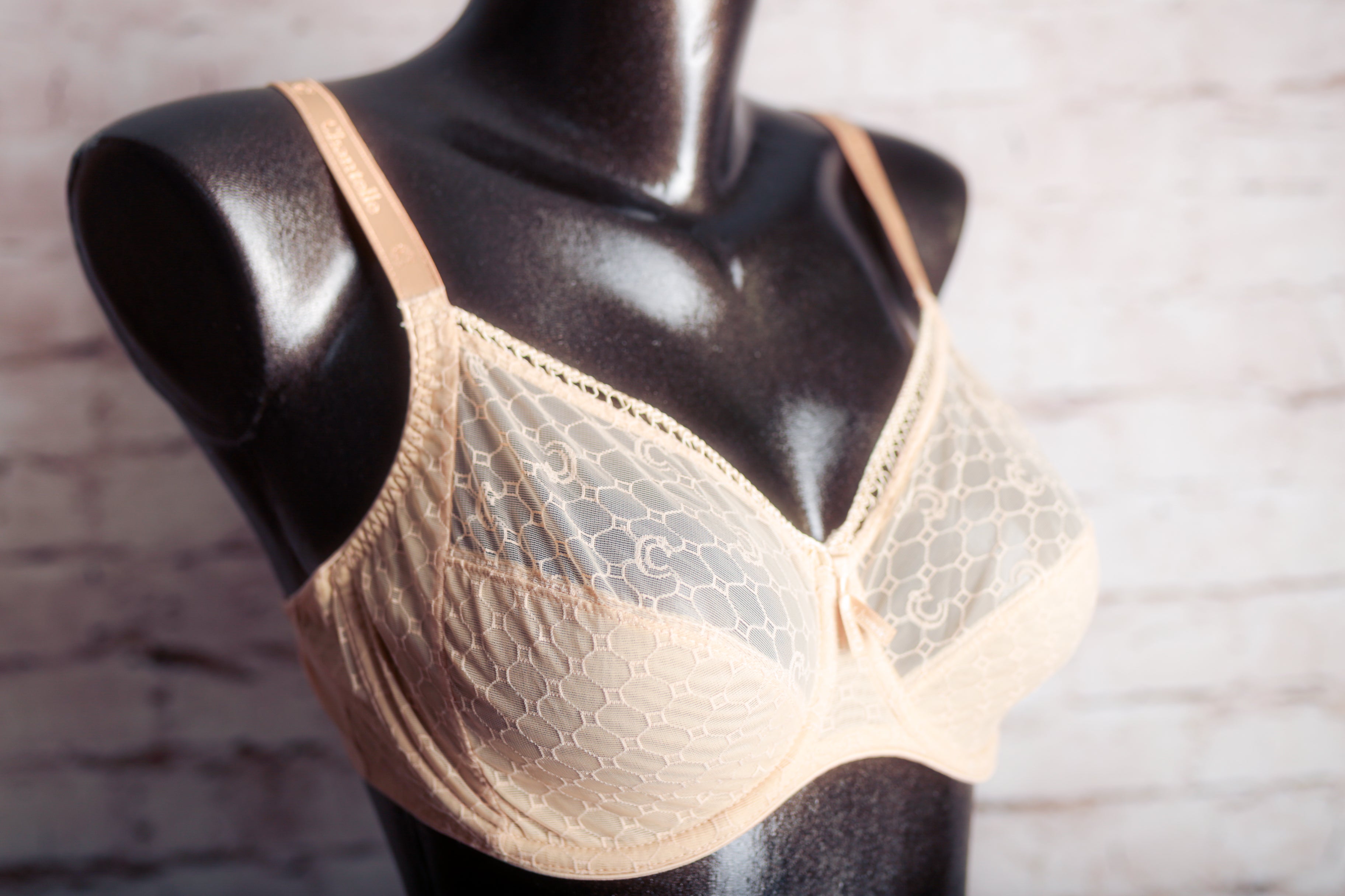 Chantelle 36D C Chic Unlined Full Coverage Underwire Bra Beige