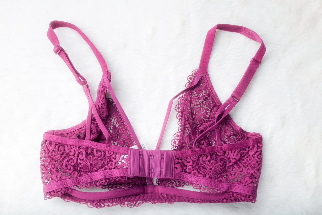 Adore Me 32DD Unlined Lace Peek-a-boo Bra Purple