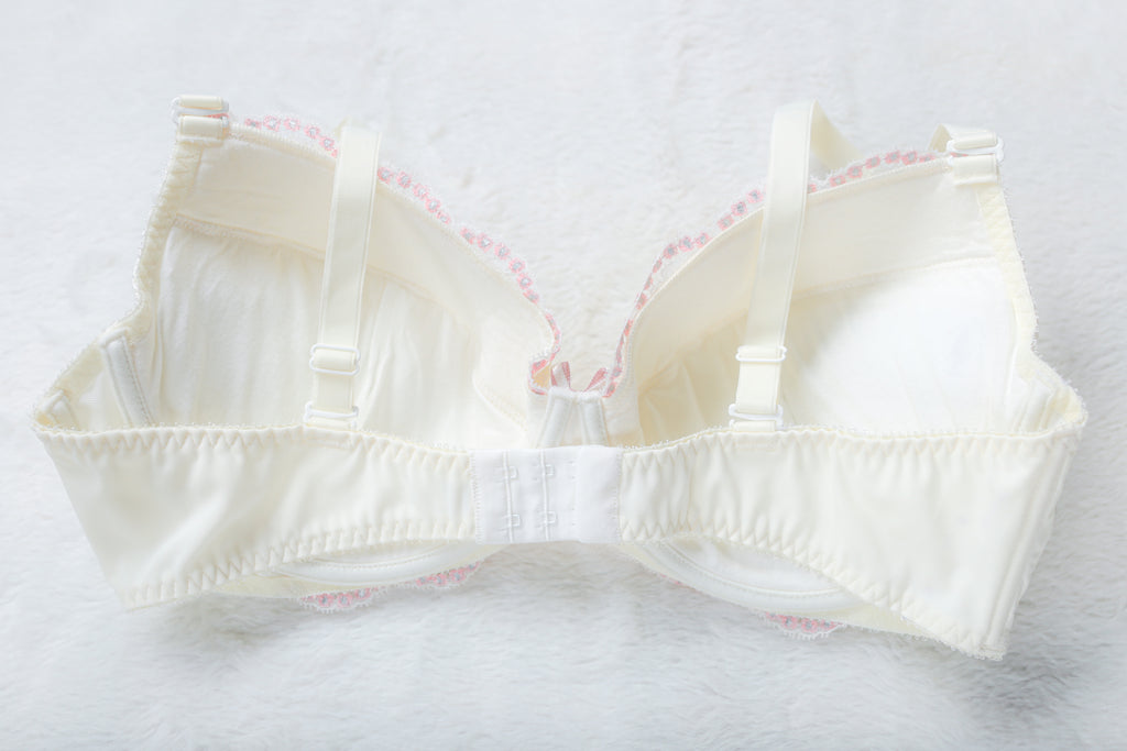 Valletta Molded Dainty Balconette Bra White EU 90C US 40C