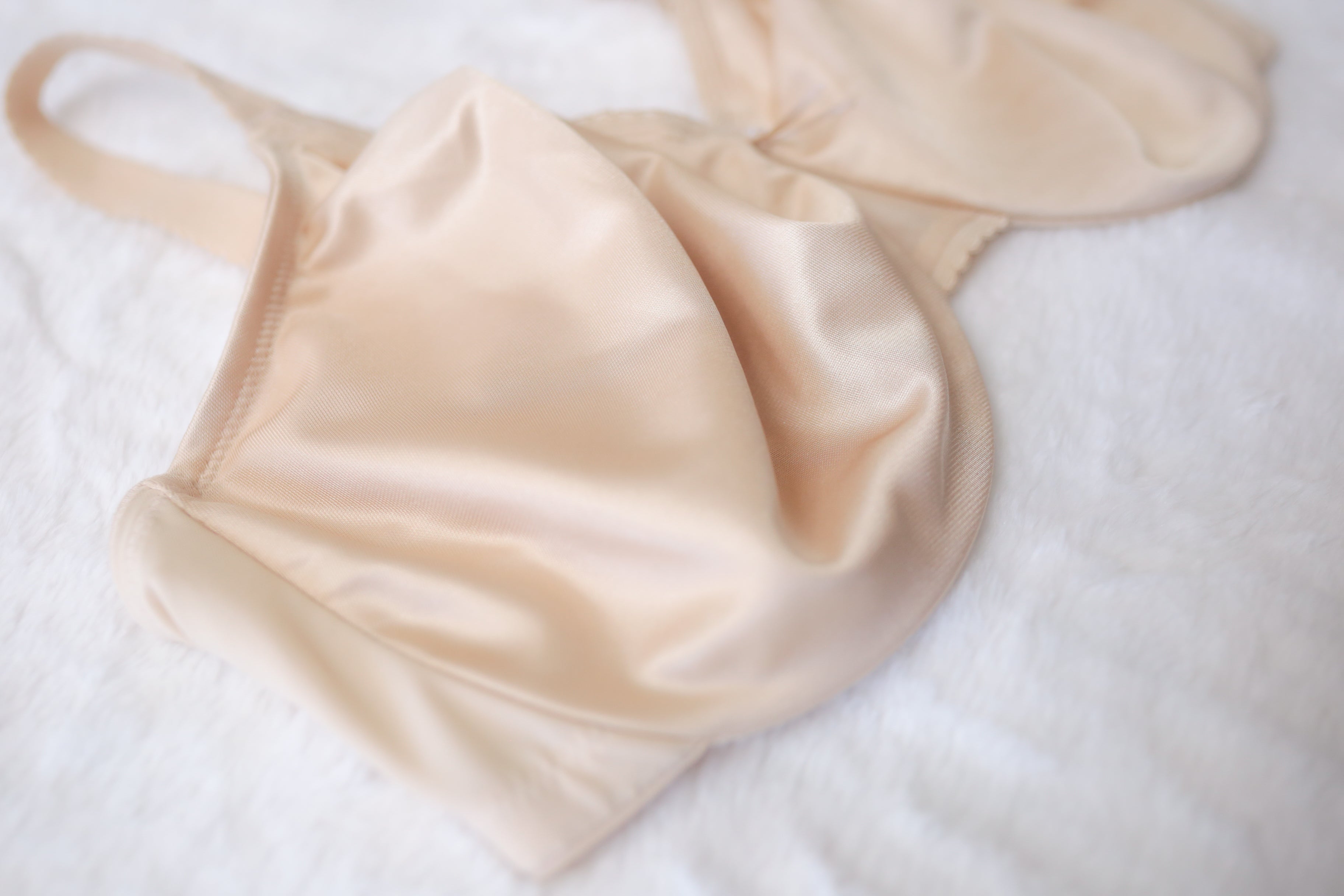 Wacoal 42DD Simple Shaping Minimizer 857109 Unlined Underwire Bra Nude