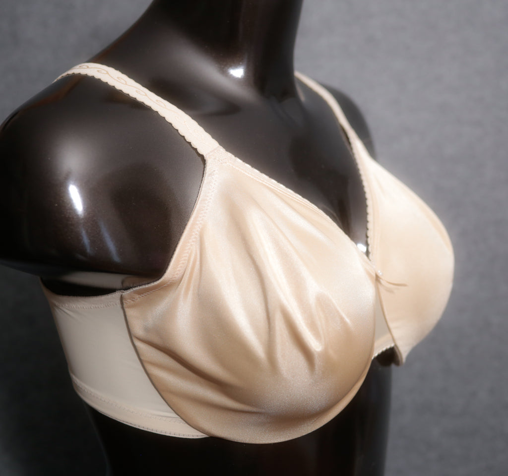 Wacoal 42DD Simple Shaping Minimizer 857109 Unlined Underwire Bra Nude