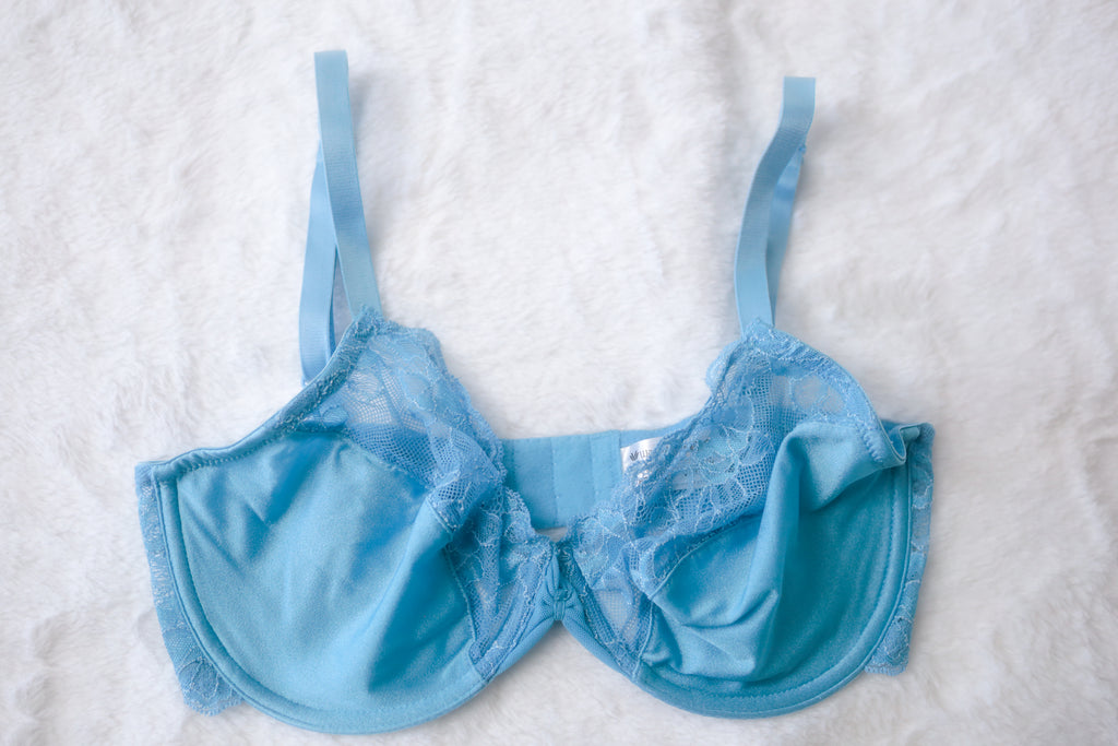 Wacoal 32D Embrace Lace 65191 Unlined Embroidered Underwire Bra Blue