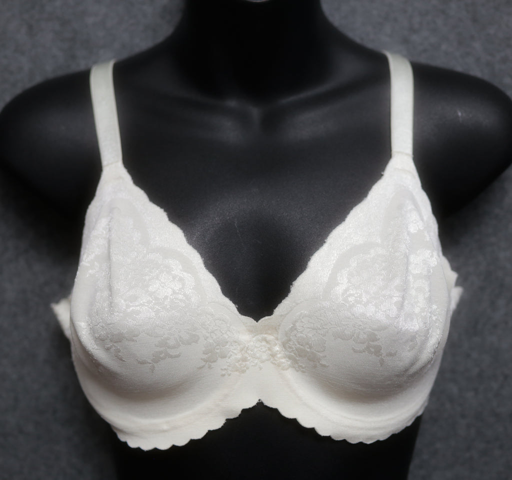 Playtex Vintage 34C Only You 4350 USA-made Underwire Unpadded Bra White