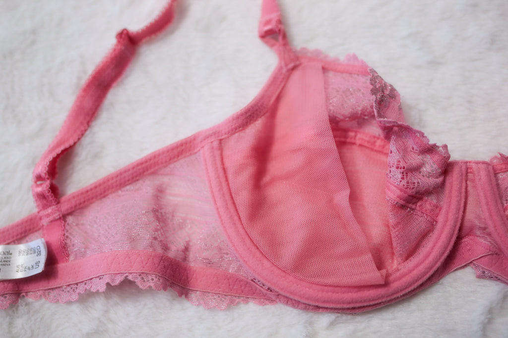 Wacoal 32D Embrace Lace 65191 Unlined Embroidered Underwire Bra Pink